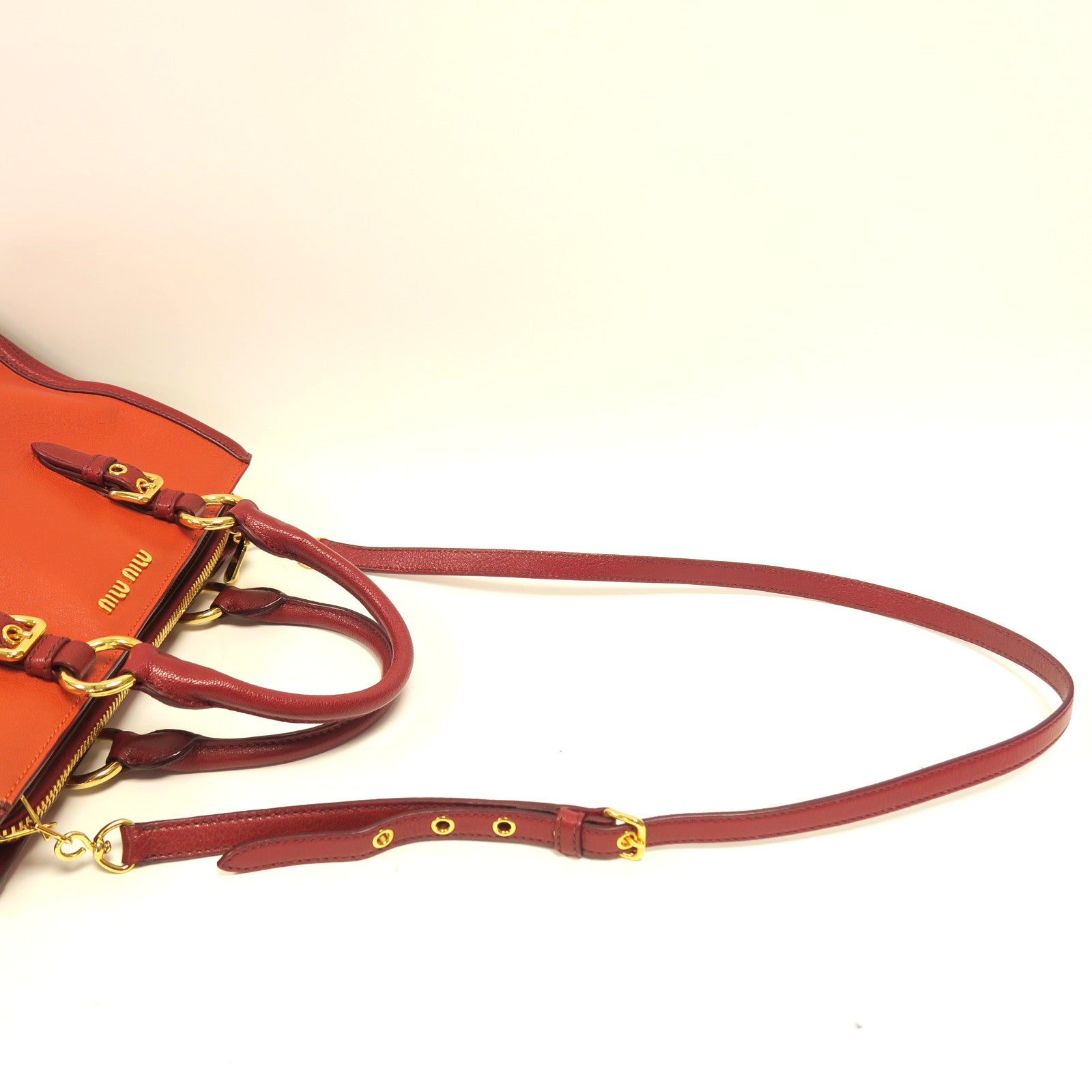 Miu Miu 皮革2 Way Shoulder金扣手挽肩背兩用袋紅色