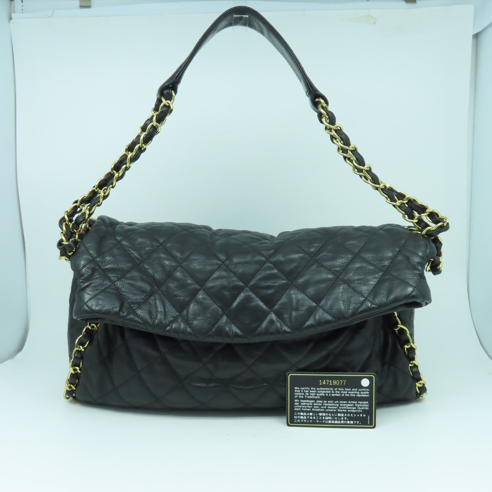 CHANEL 菱格牛皮皮革Chain Shoulder Bag金扣鏈帶肩背袋黑色