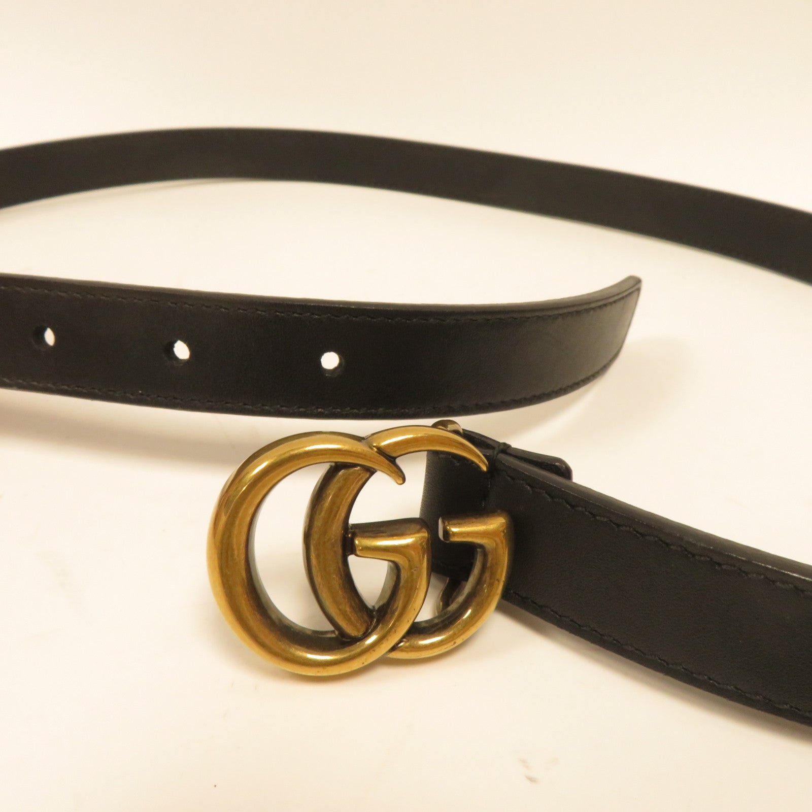 GUCCI 牛皮皮革Double G金扣皮帶黑色