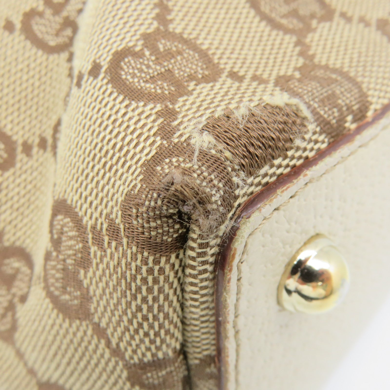 GUCCI GG Canvas Shoulder Bag Brown