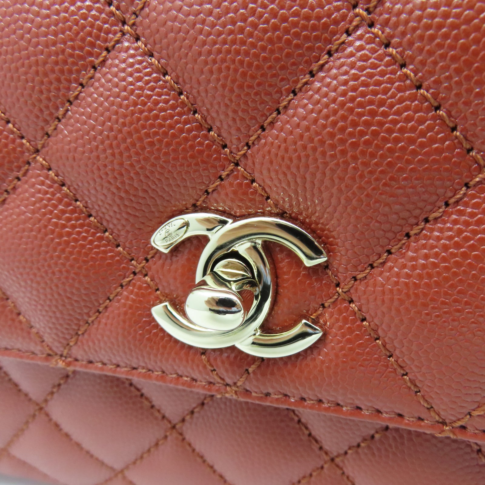 CHANEL Rhombus Cowhide Leather CoCo Handle Gold Buckle Chain Belt Handle Shoulder Back Dual-purpose Bag Red