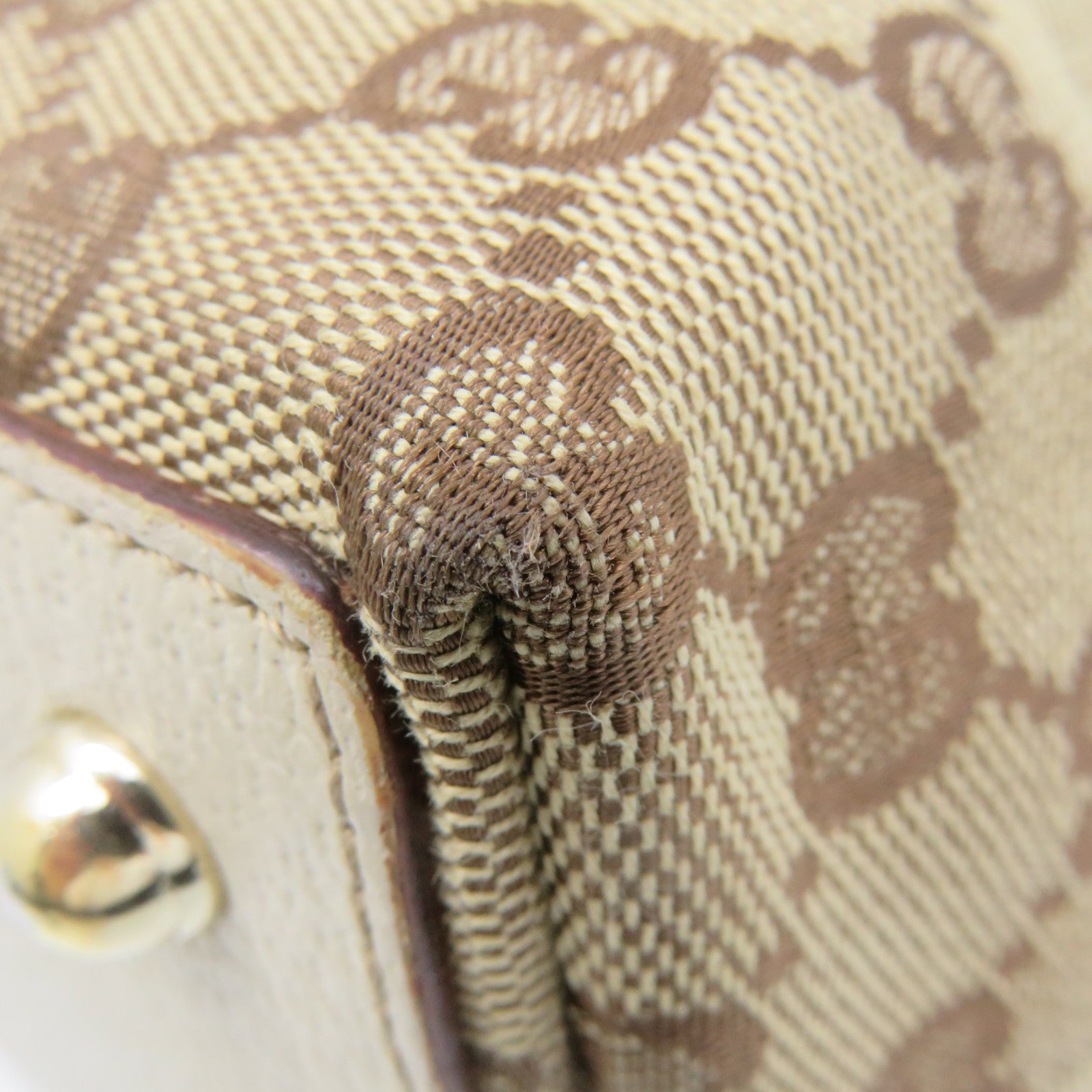 GUCCI GG Canvas Shoulder Bag Brown