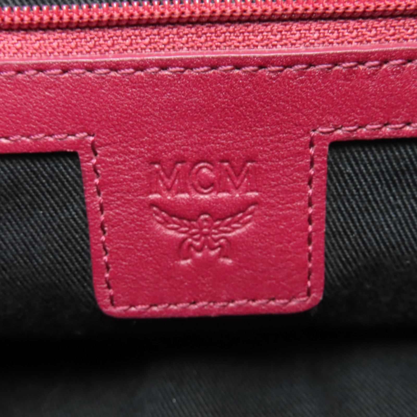 MCM 尼龍Backpack銀扣背包紅色