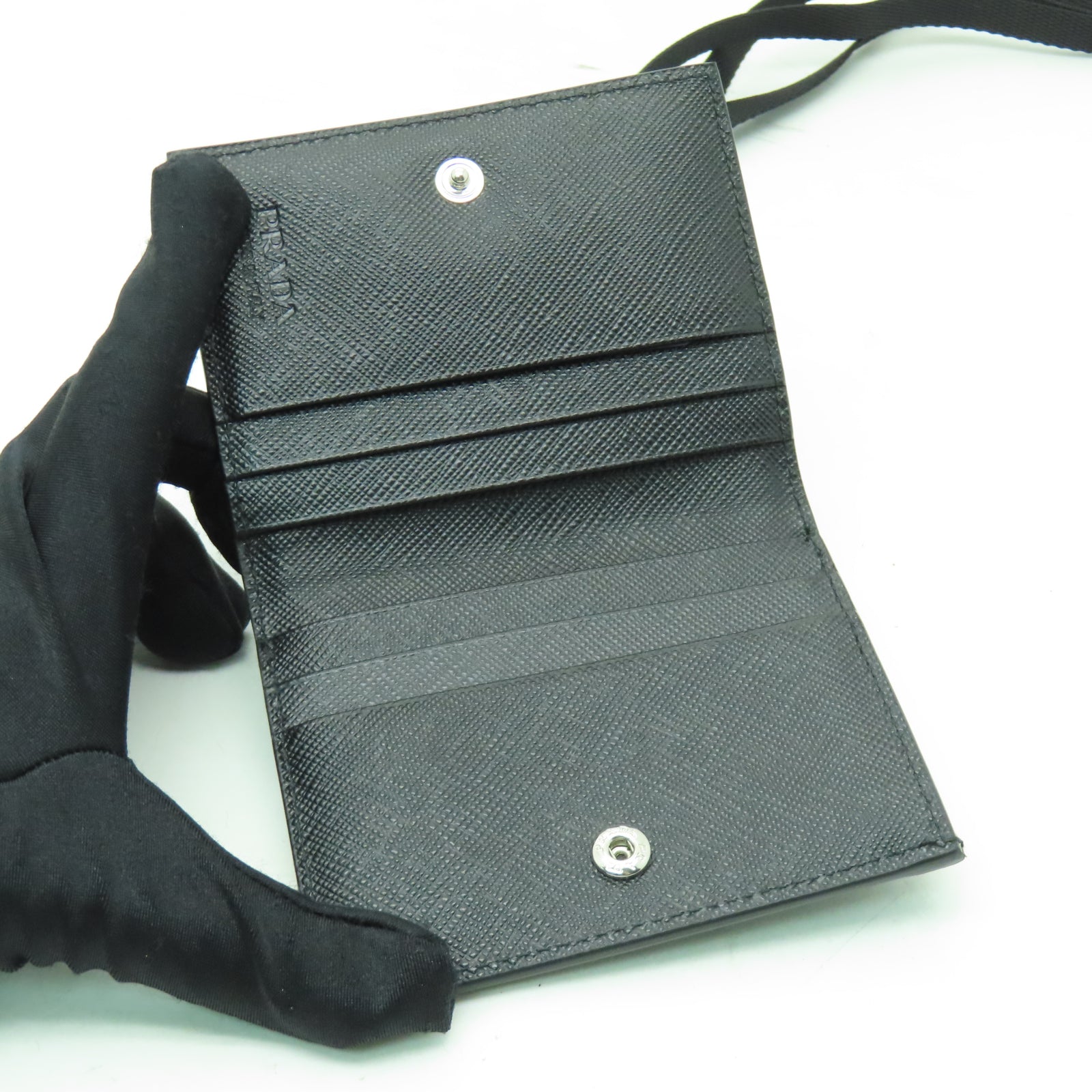 PRADA Saffiano皮革Card Holder銀扣卡片套黑色