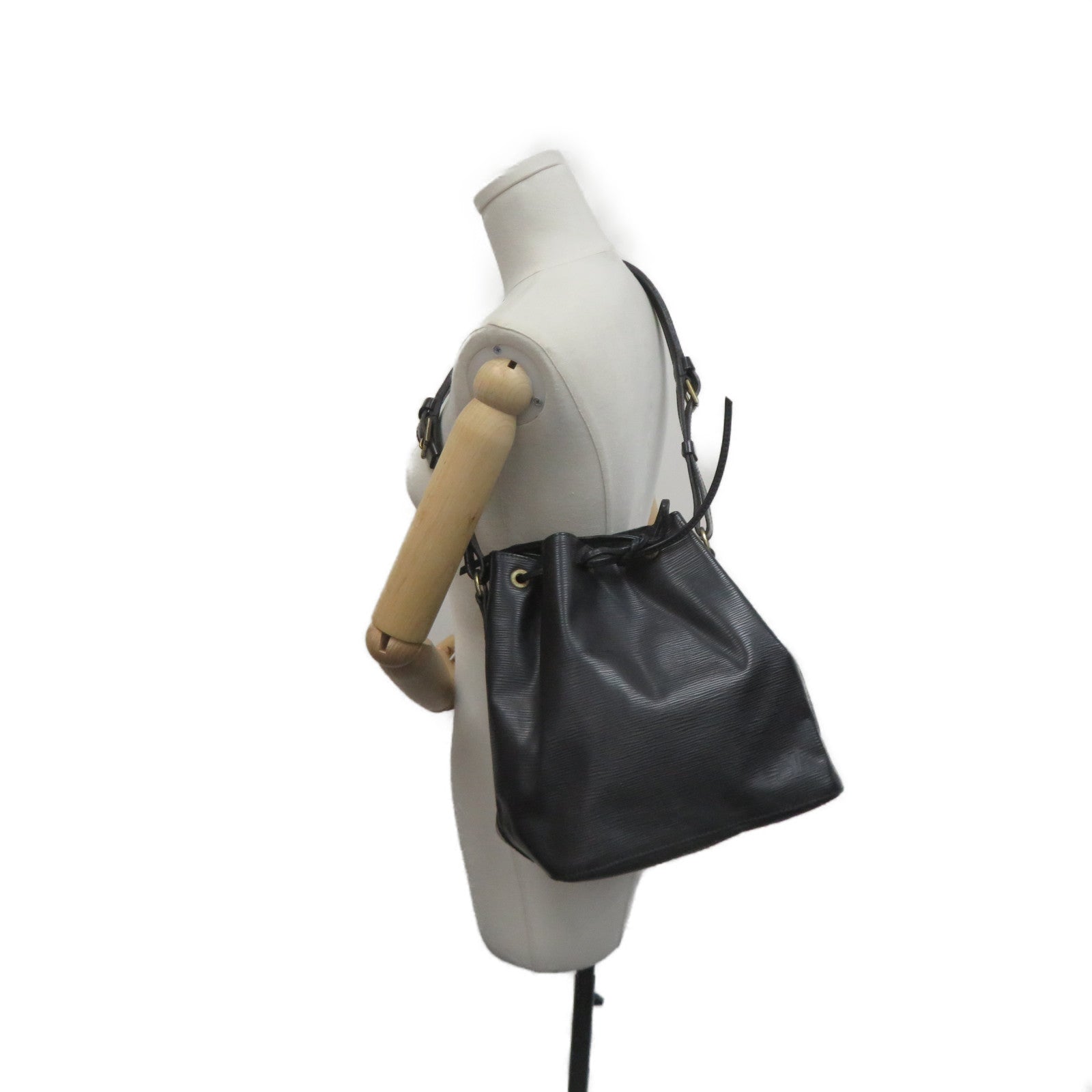 LOUIS VUITTON Epi Noe Shoulder Bag肩背袋黑色