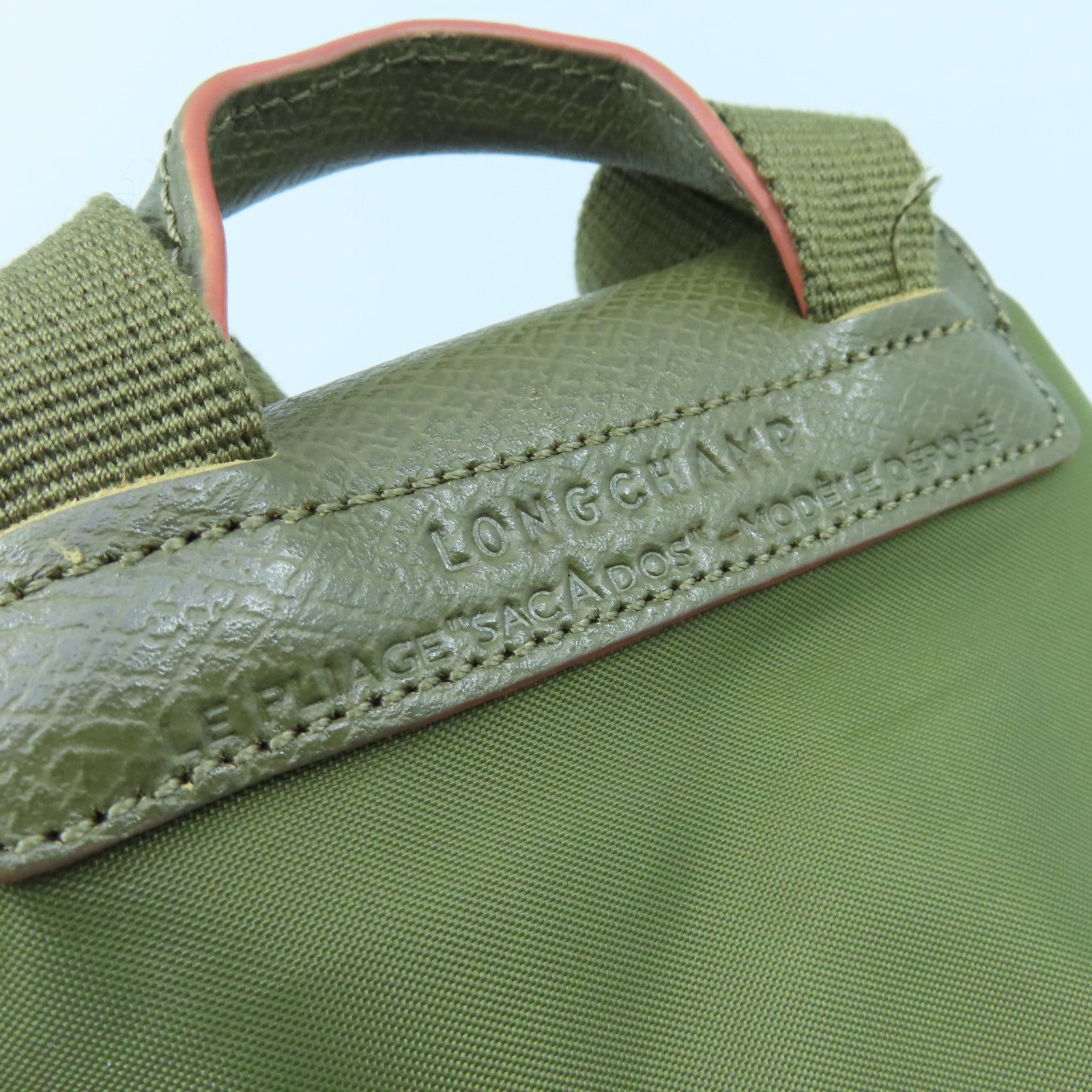 Longchamp 尼龙Backpack银扣背包绿色