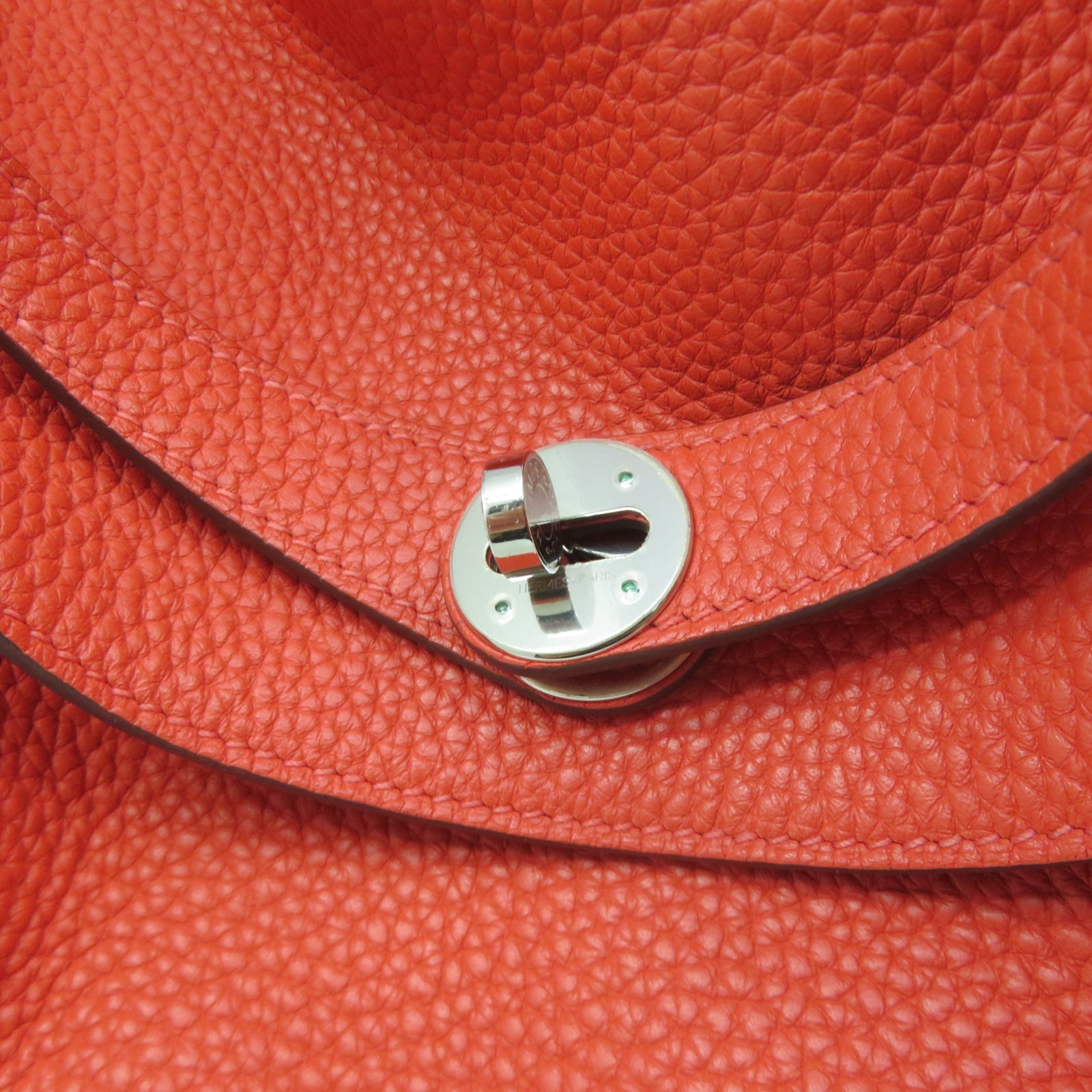 HERMES 【激减优惠】Taurillon Clemence皮革Lindy 34银扣手挽肩背两用袋糖果红色