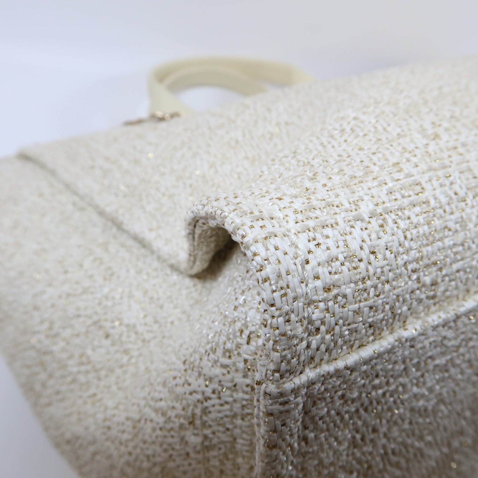 CHANEL 帆布Deauville金扣鏈帶肩背袋米色