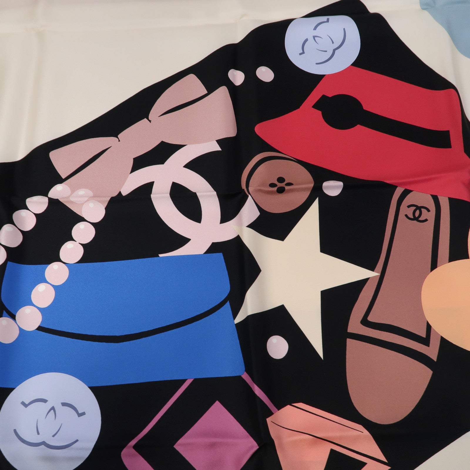 CHANEL 絲質Scarf 90x90cm絲巾粉紅色/白色/黑色