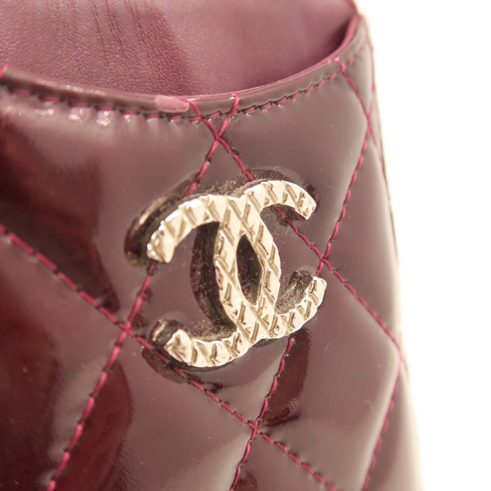 CHANEL rhombus patent leather Card Case card holder maroon