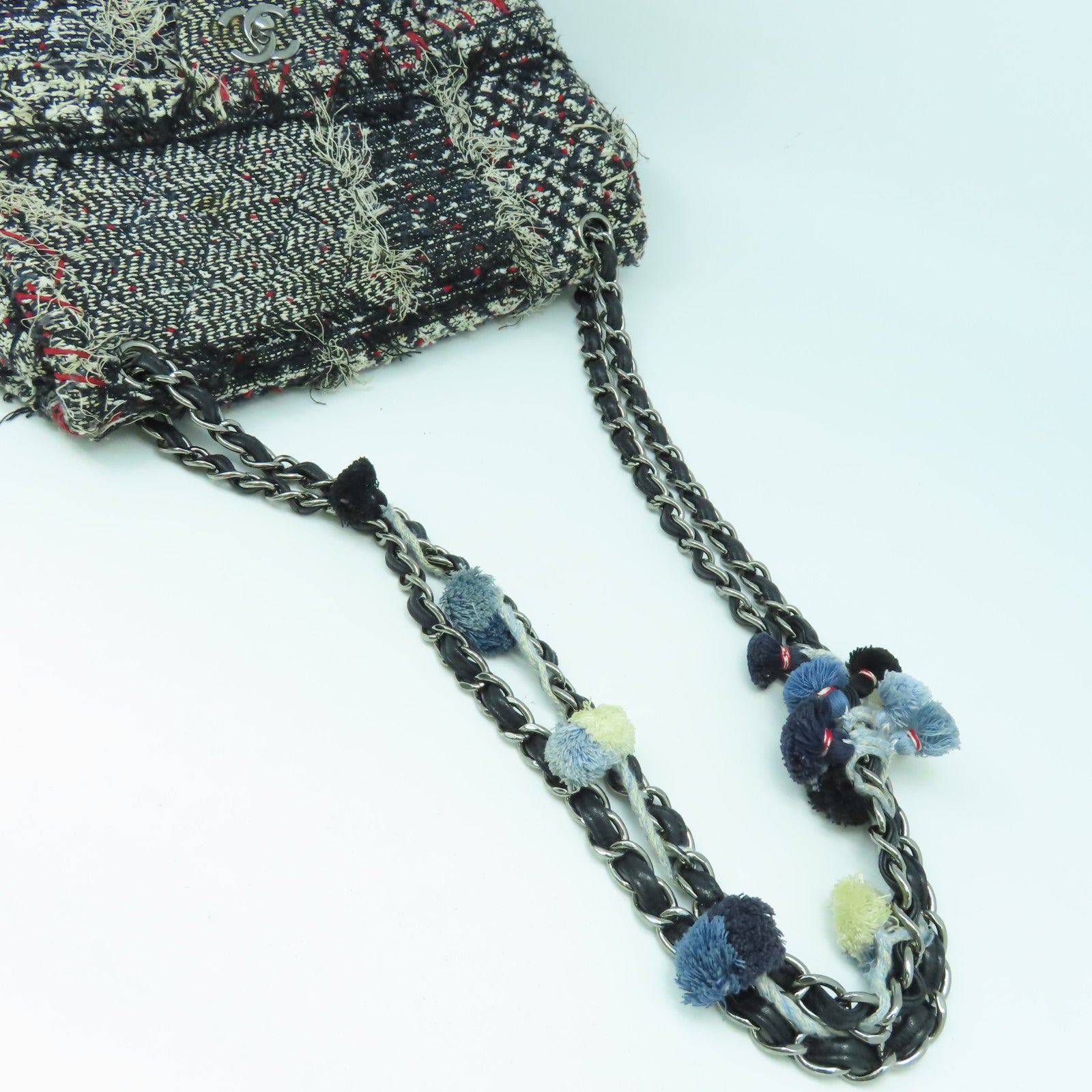 CHANEL Tweed斜紋軟呢Chain Shoulder Bag銀扣鏈帶肩背袋黑色/白色