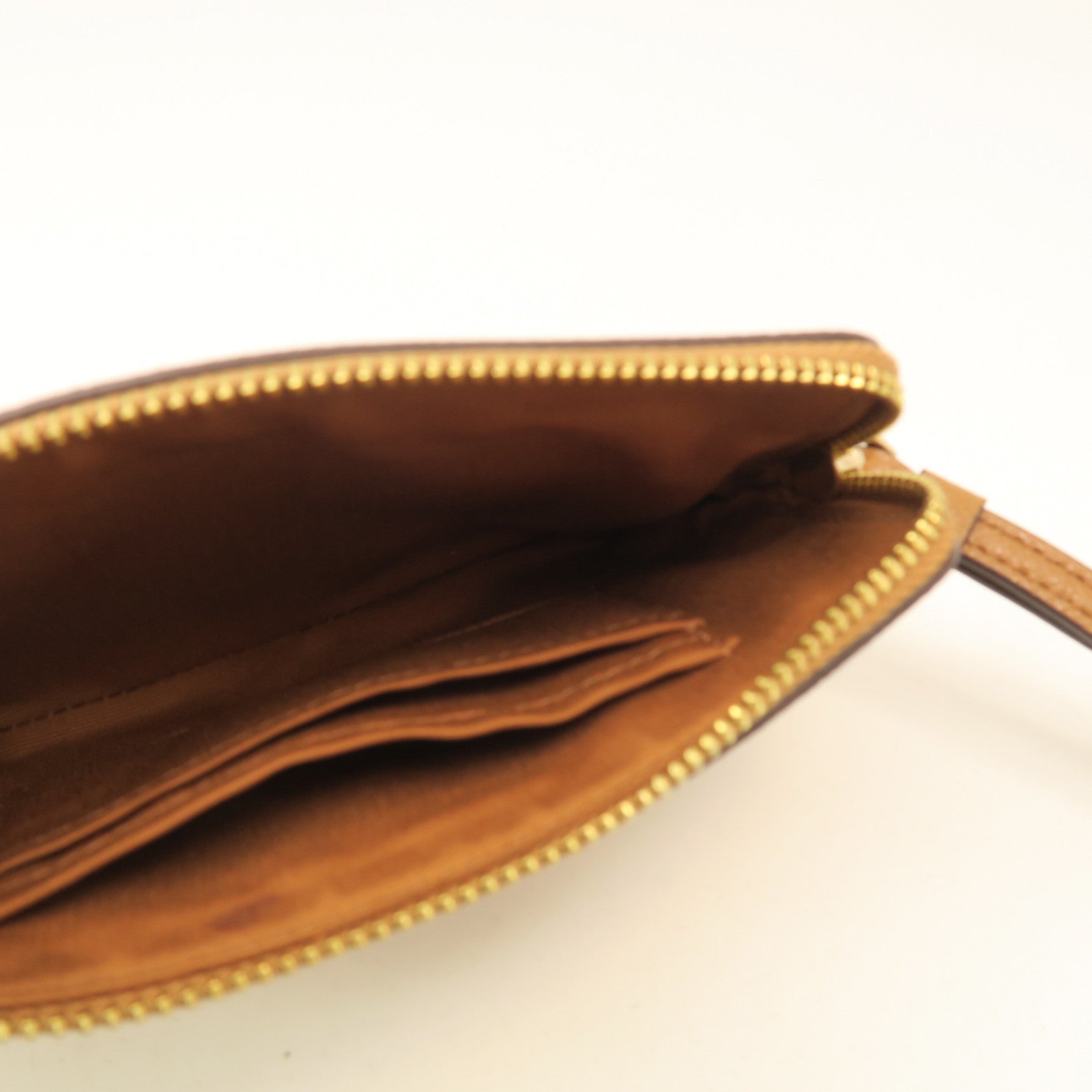 COACH Cowhide Leather Pouch Clutch Brown