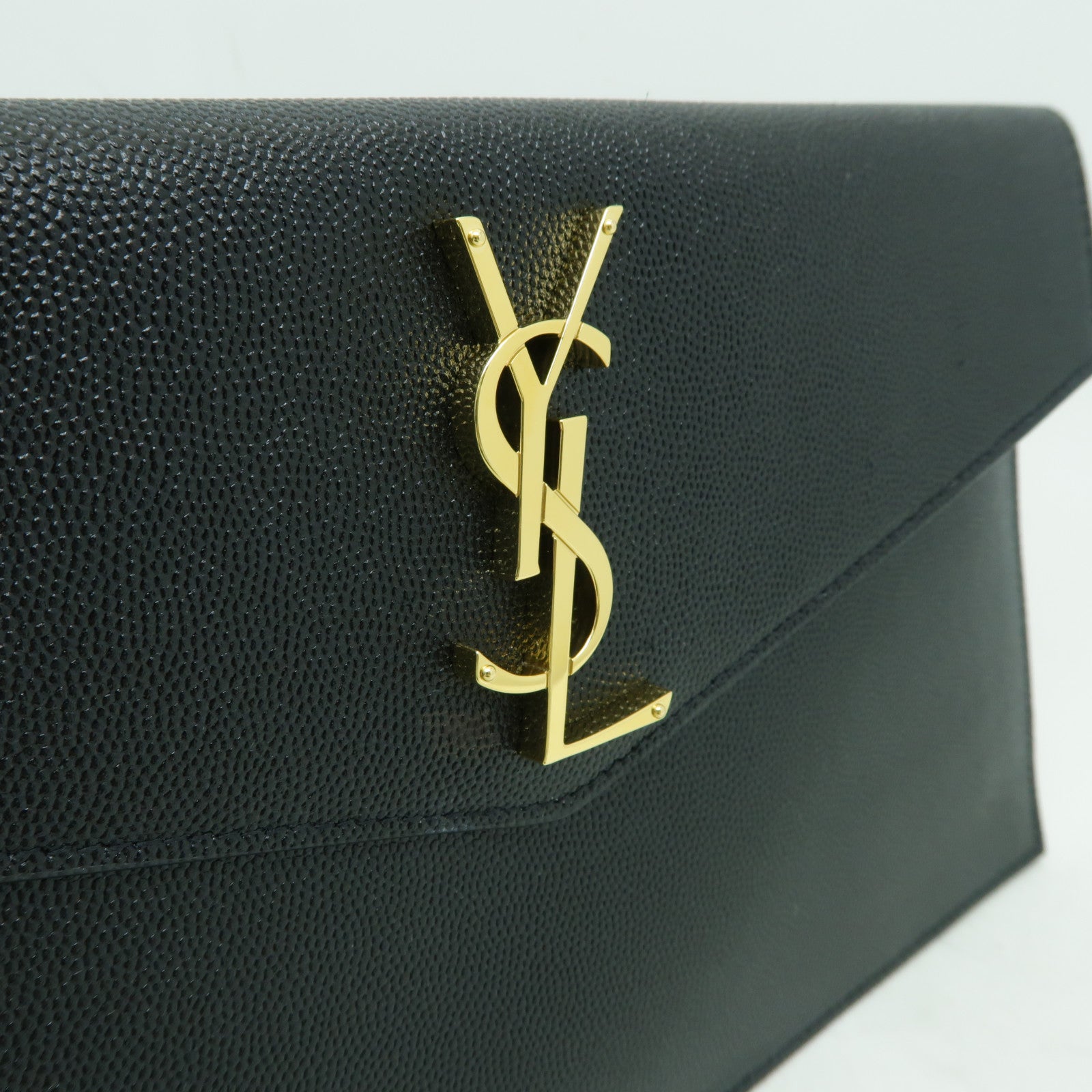 SAINT LAURENT 牛皮皮革Pouch金扣手拿包黑色
