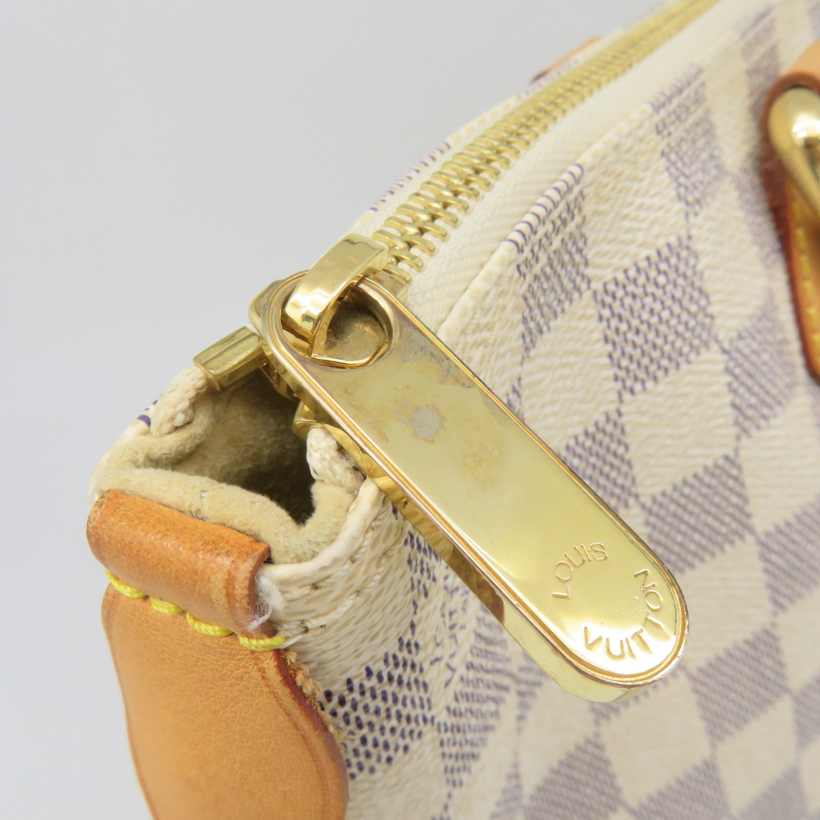 LOUIS VUITTON Damier Azur Saleya PM Hand Bag off-white