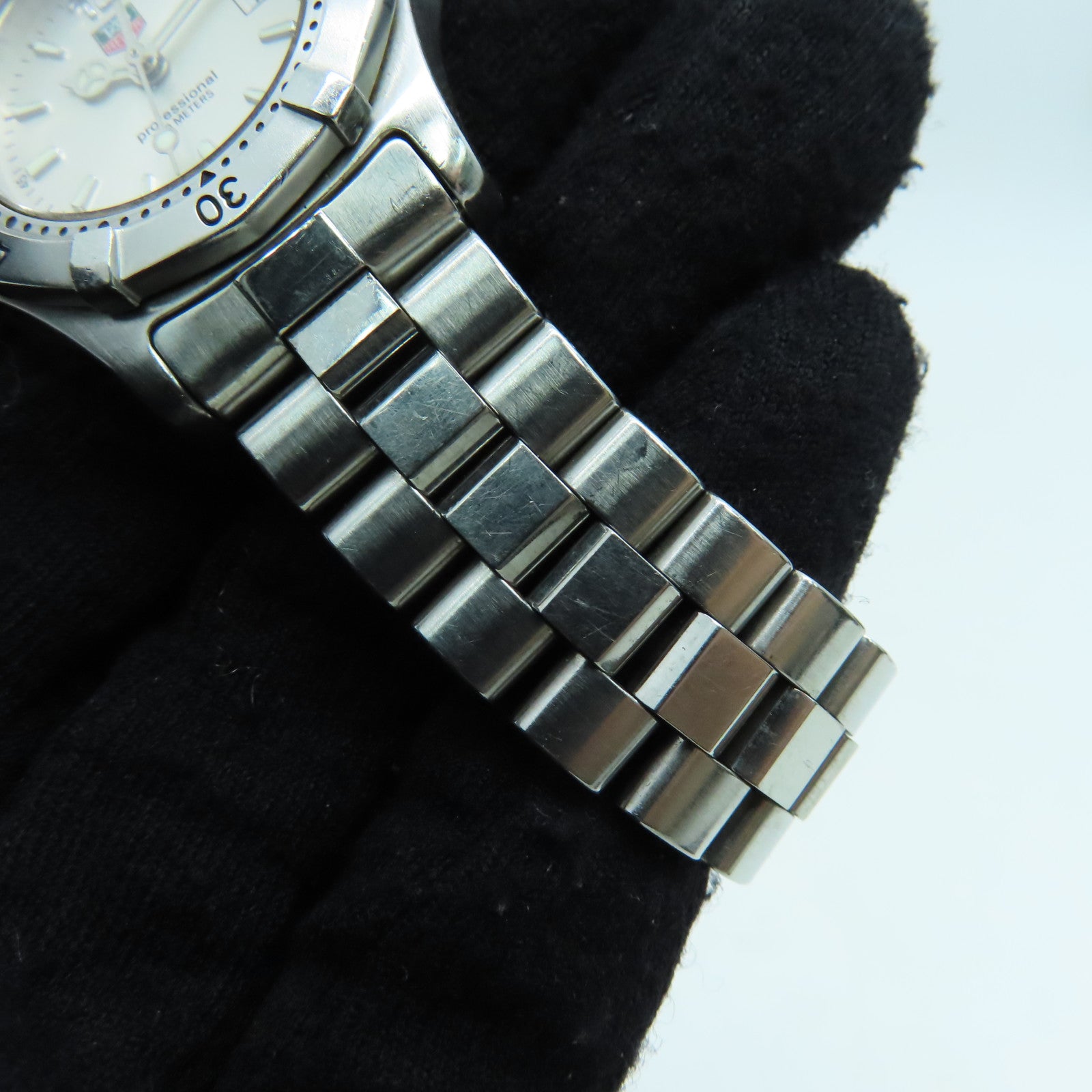 TAG HEUER Professional 28mm不鏽鋼手錶石英機芯銀色