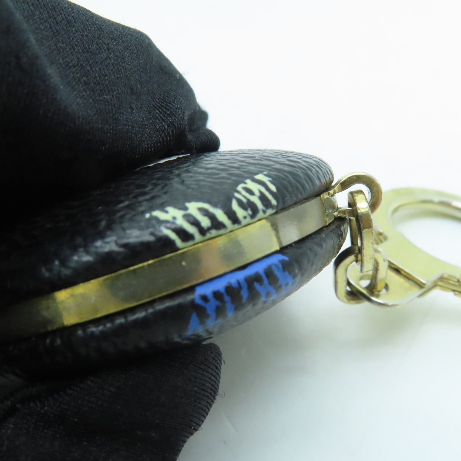 LOUIS VUITTON Monogram Multicolore Key Holder Keychain / Ornament Black / Color