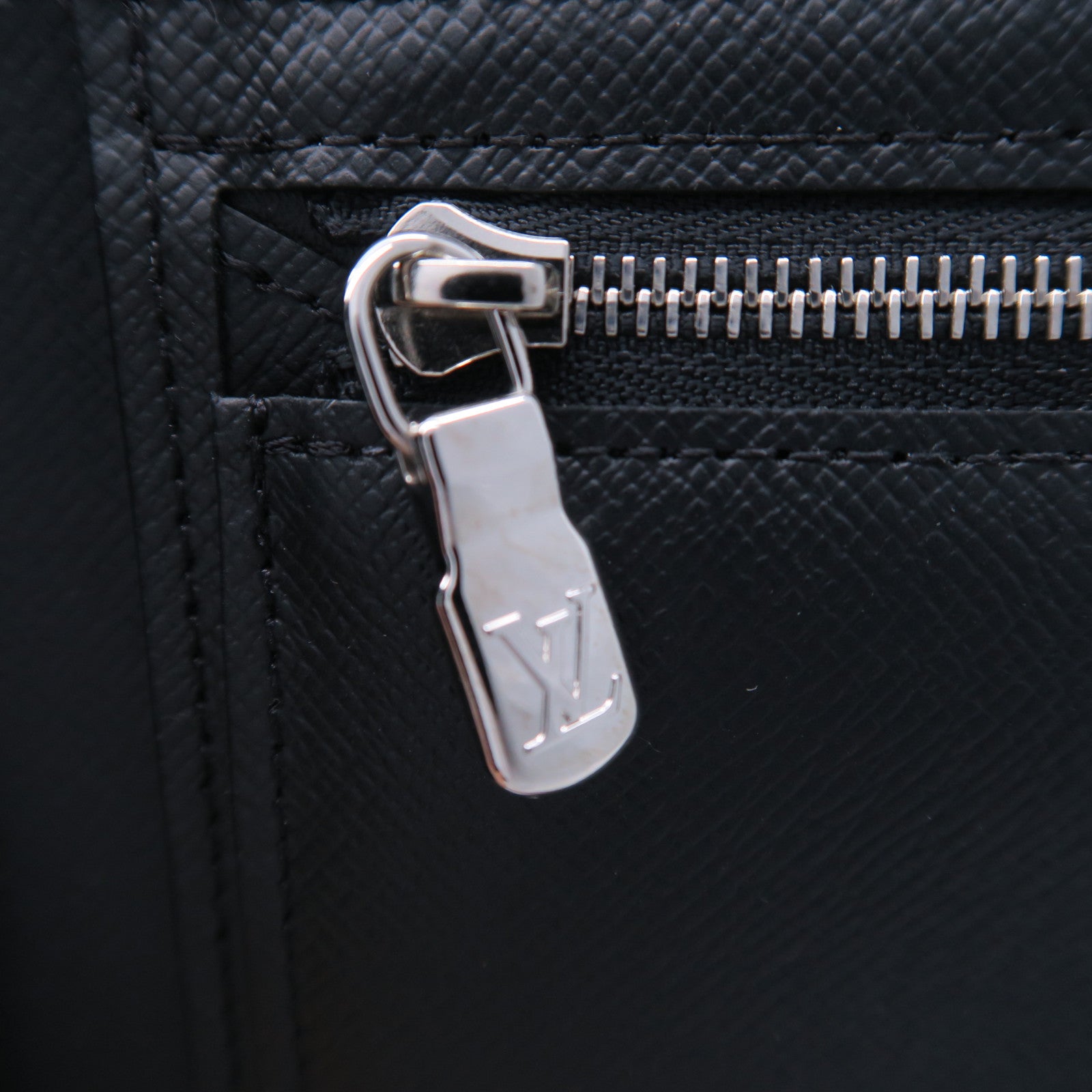 LOUIS VUITTON PVC Amerigo銀扣錢包灰色
