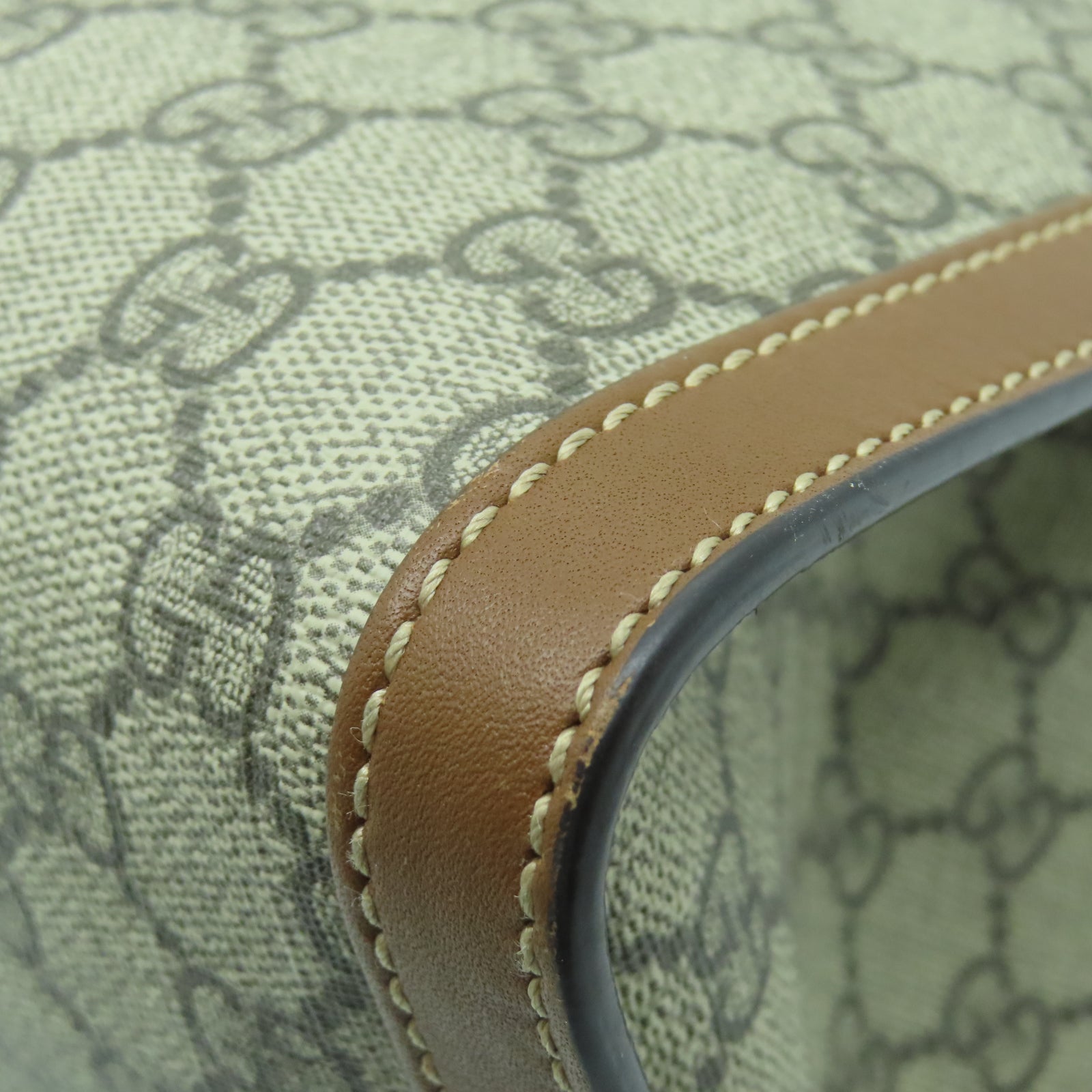 GUCCI PVC涂层帆布Chain Shoulder金扣链带肩背袋棕色