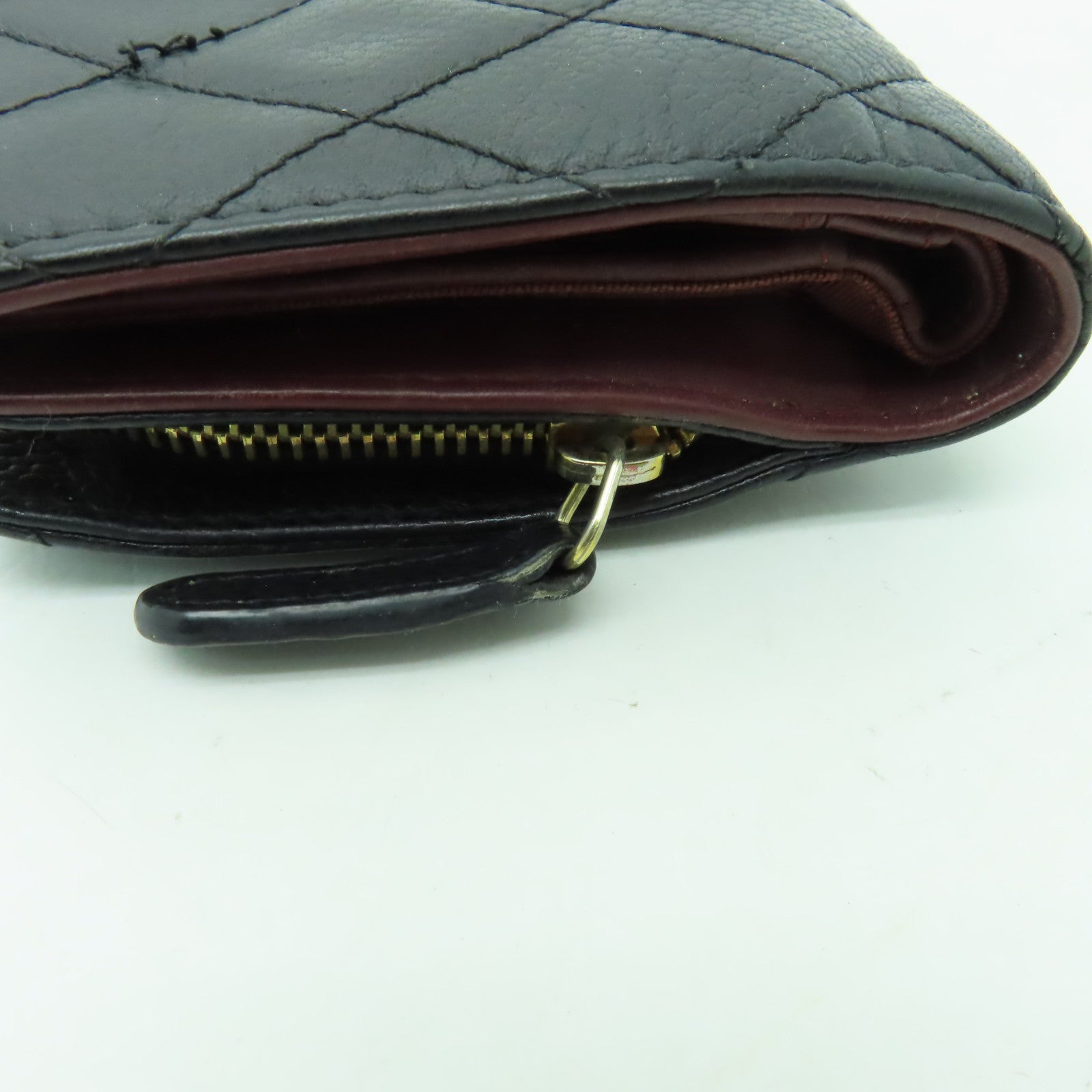 CHANEL Caviar皮革Wallet金扣錢包黑色