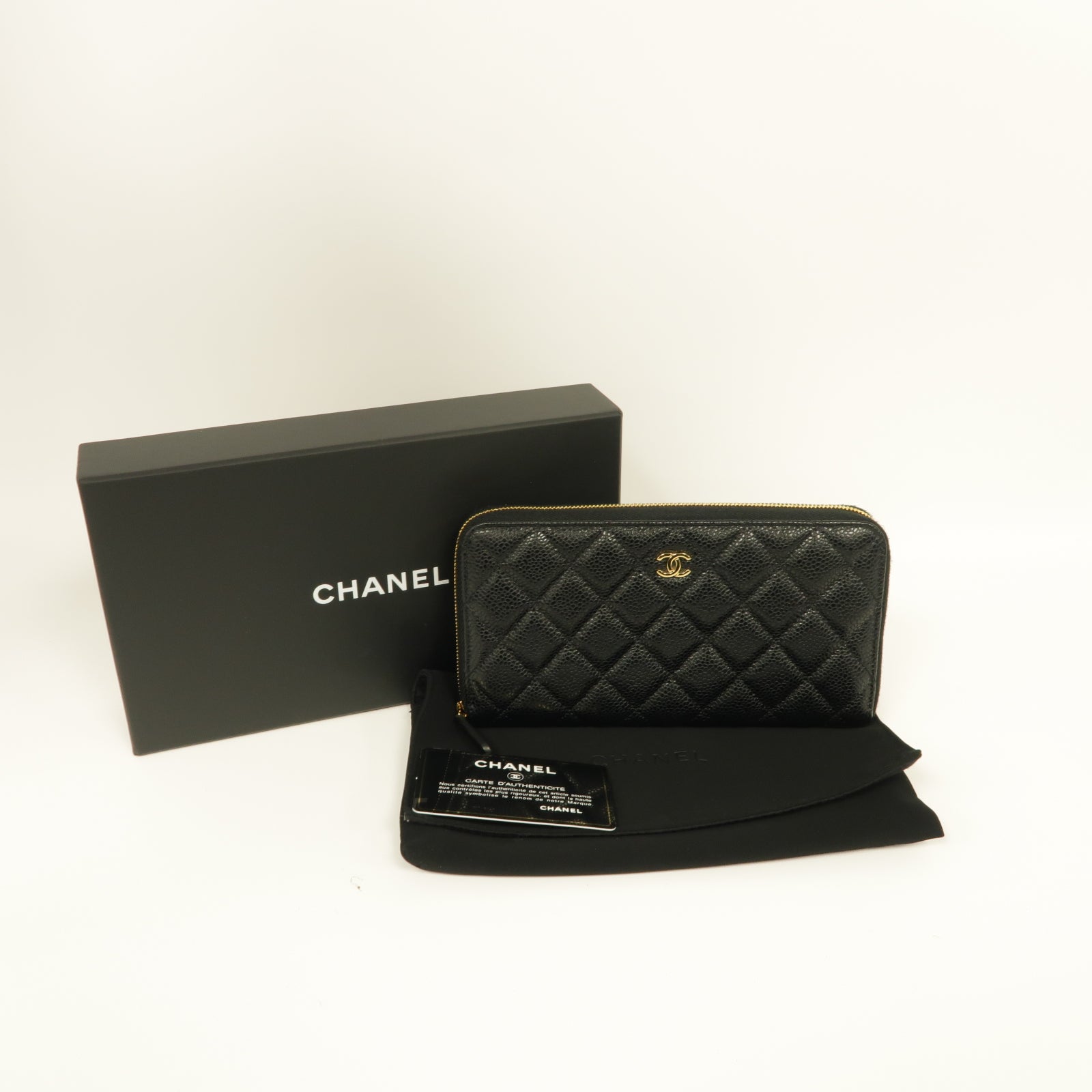 CHANEL 菱格Caviar皮革Long Zipped Wallet金扣長錢包黑色