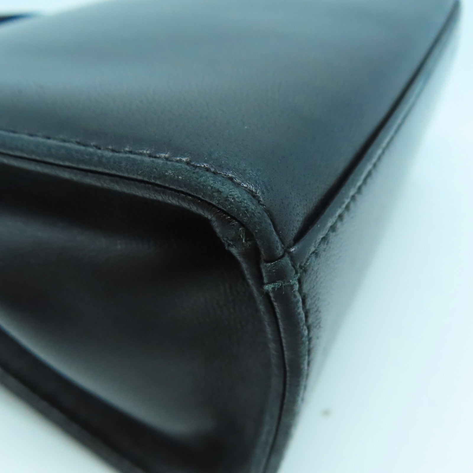 CHANEL 羊皮皮革Handbag金扣手挽袋黑色