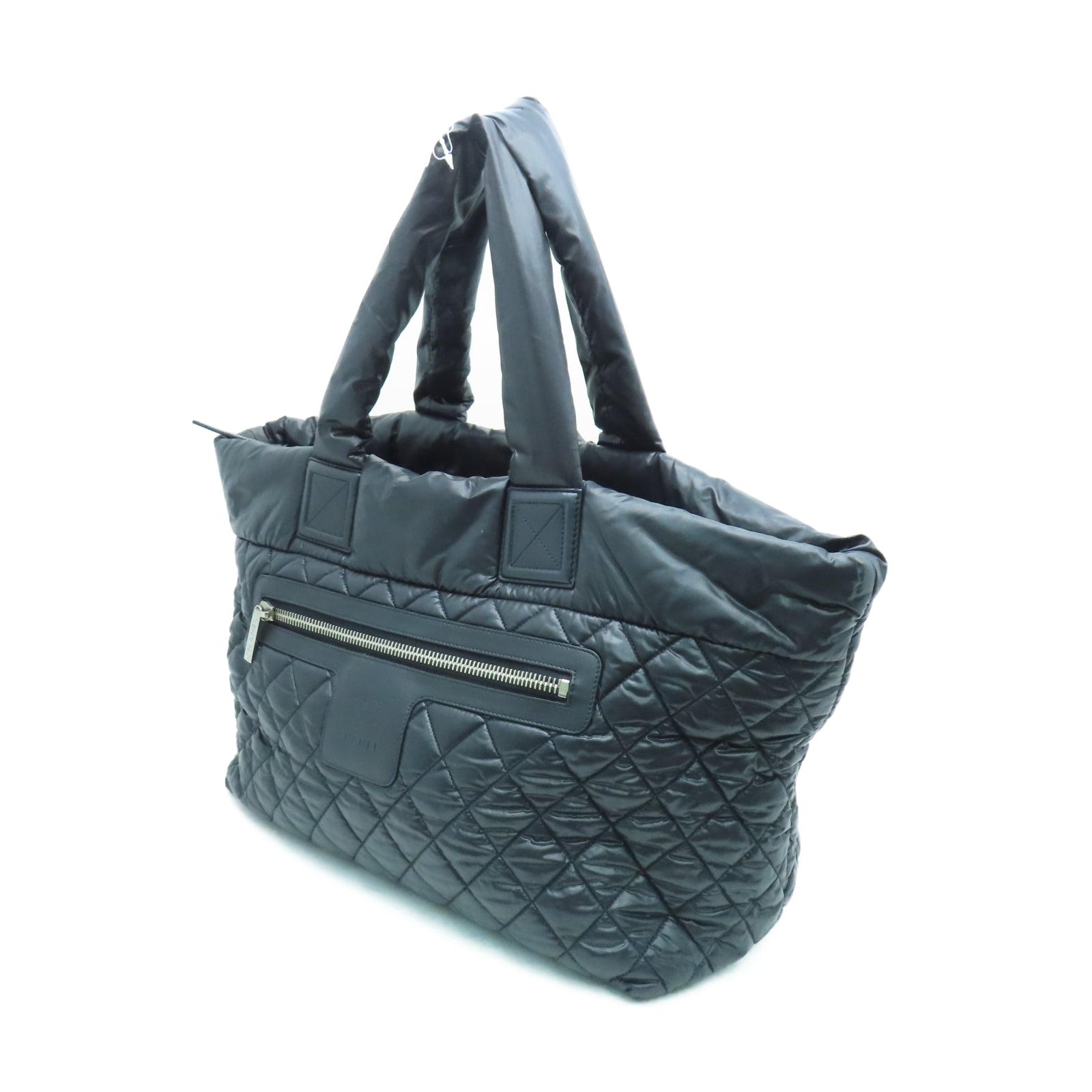 CHANEL 菱格尼龙Shoulder Tote银扣肩背袋黑色