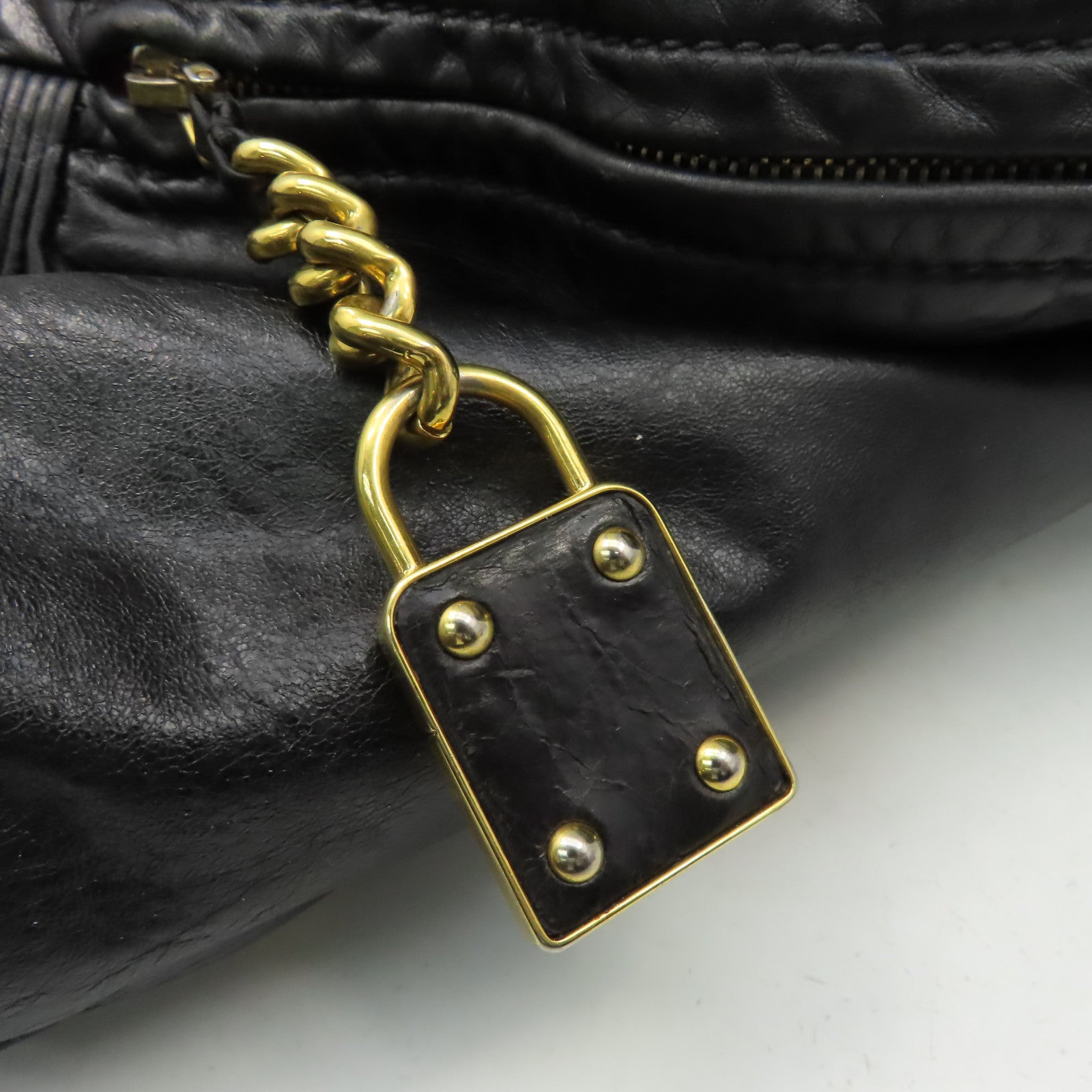 Miu Miu 牛皮皮革2 Way Shoulder金扣手挽肩背兩用袋黑色