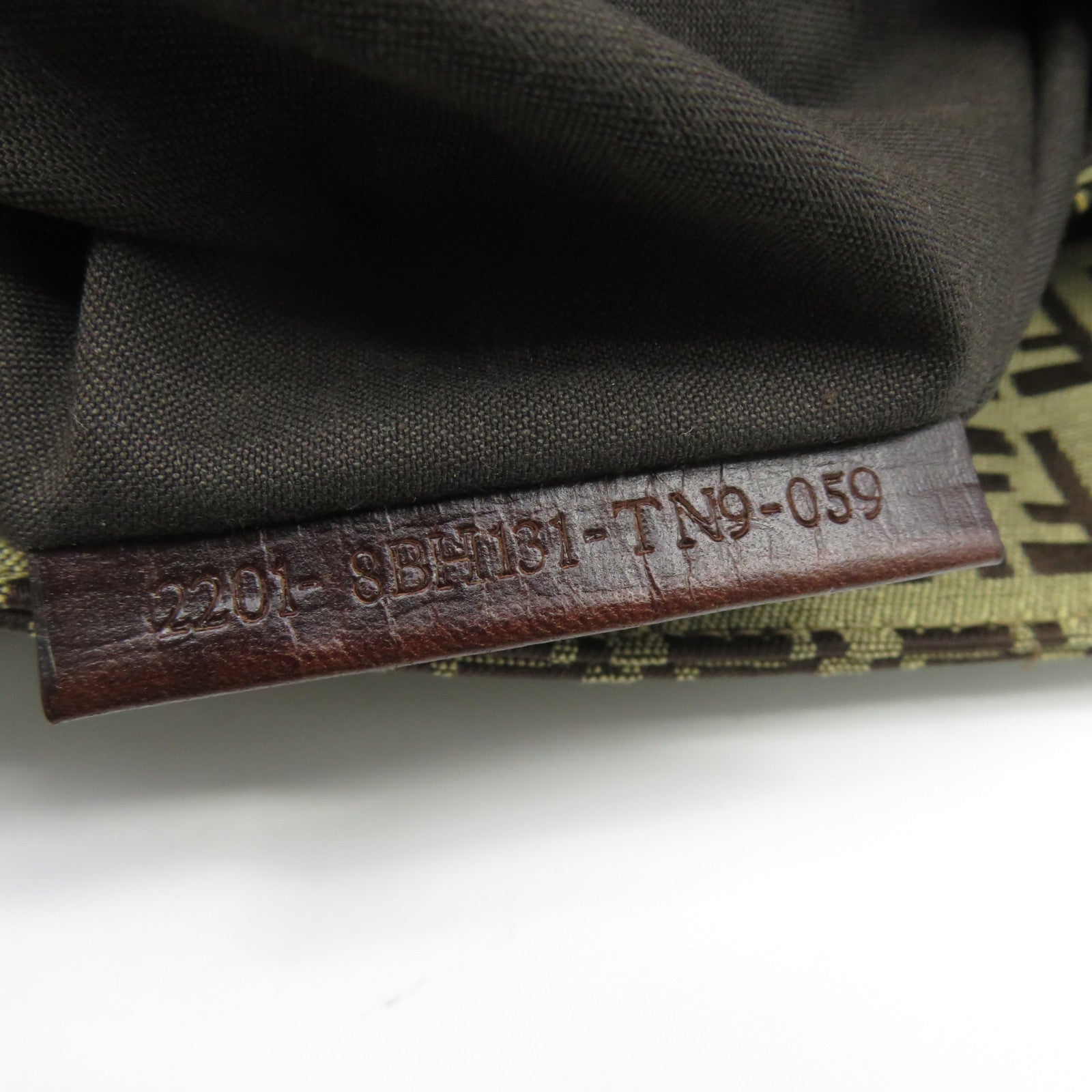 FENDI 帆布Vintage Tote Bag金扣手挽袋啡色