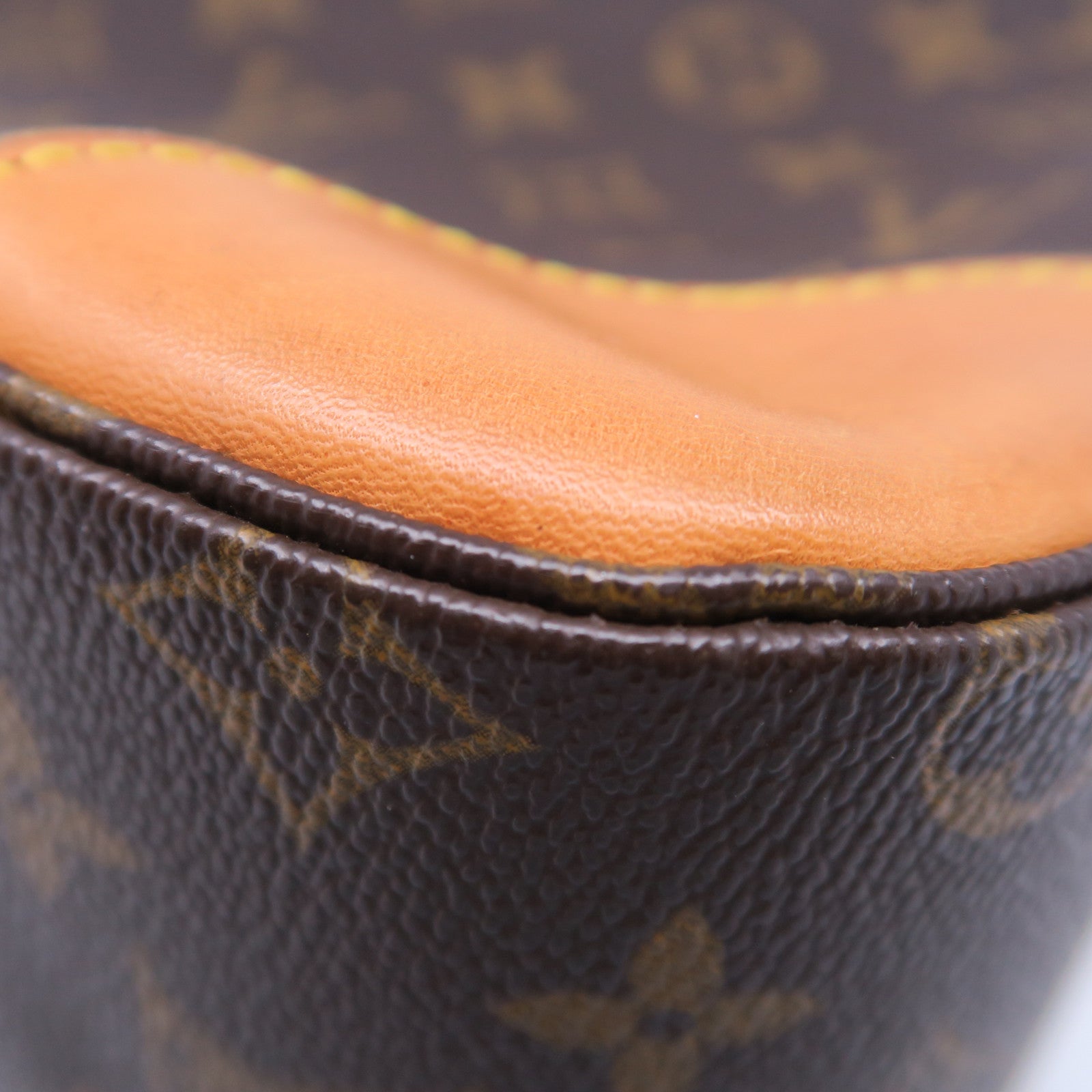 LOUIS VUITTON Monogram Boulogne金扣肩背袋棕色
