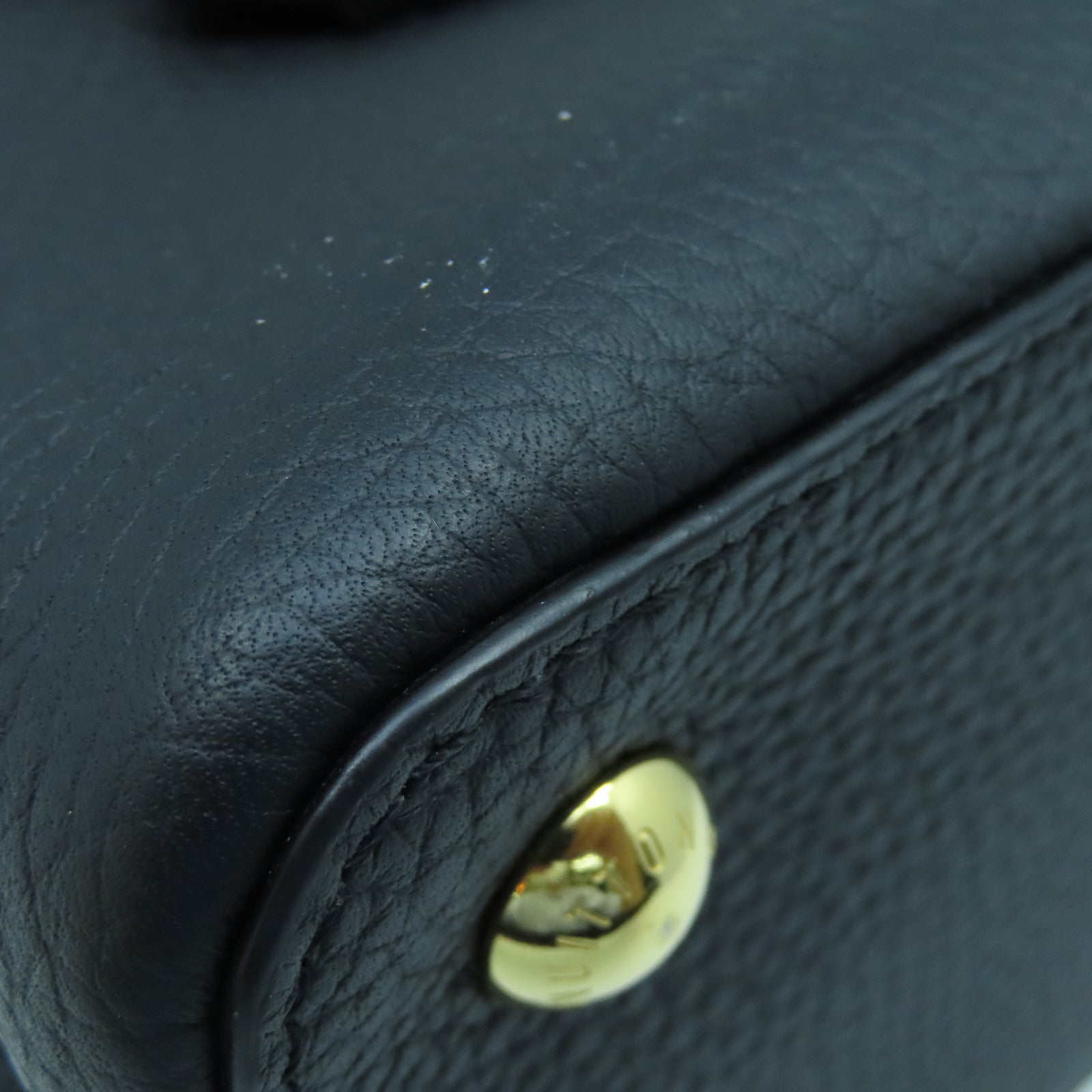 LOUIS VUITTON Taurillon皮革Parnassea Capucines PM金扣手挽肩背兩用袋黑色