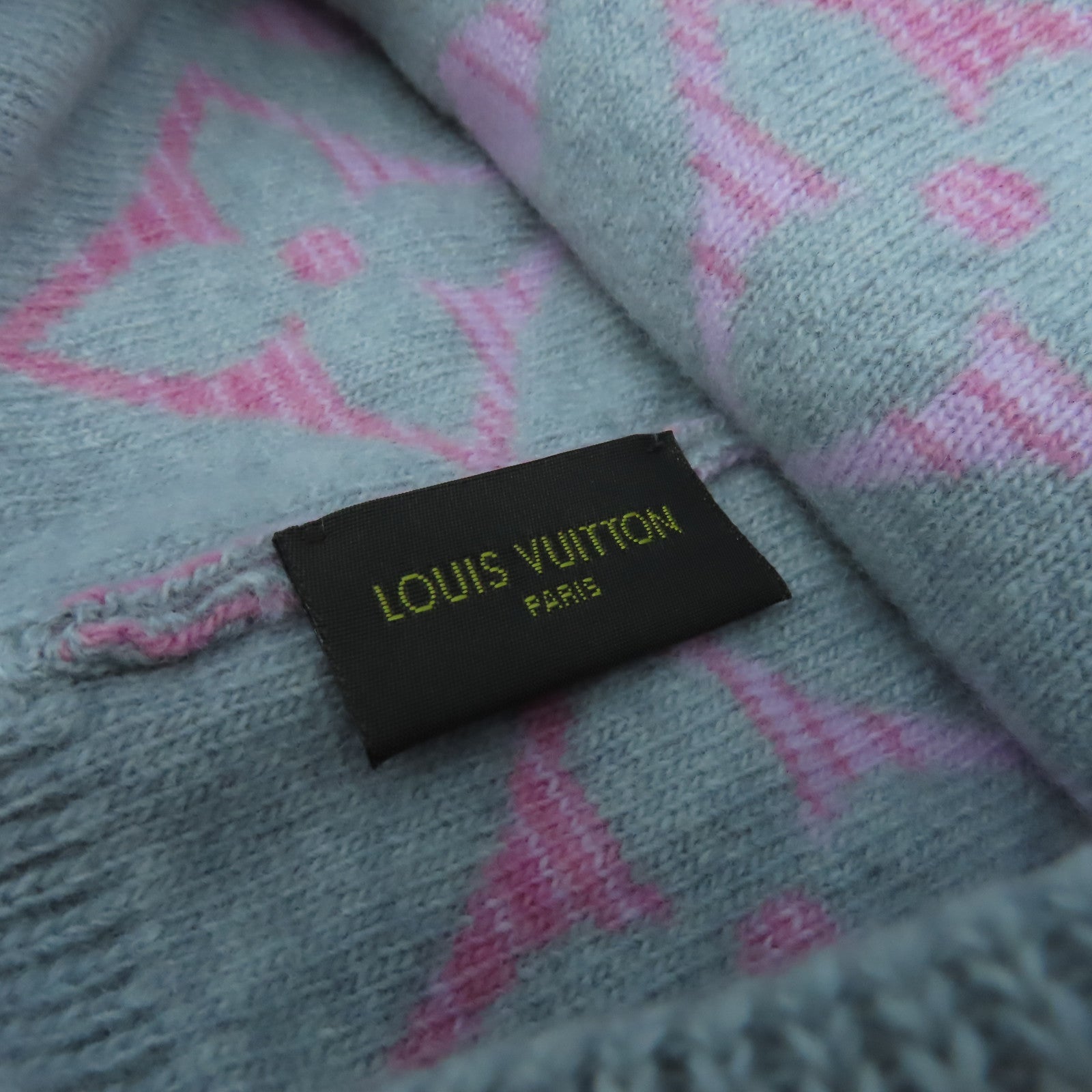 LOUIS VUITTON 羊絨Hat冷帽灰色/粉紅色