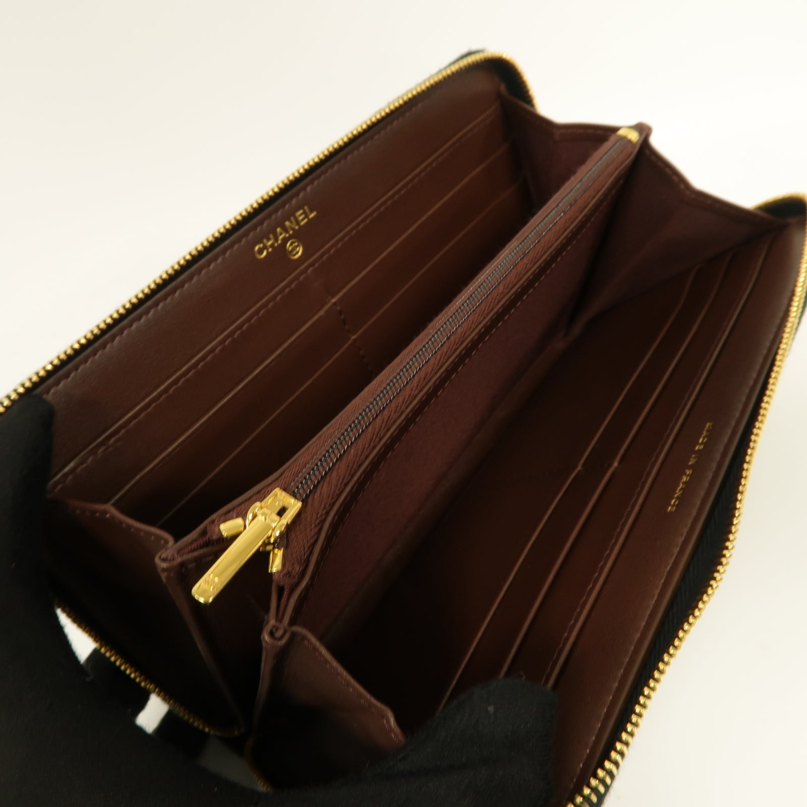 CHANEL 菱格Caviar皮革Long Zipped Wallet金扣長錢包黑色