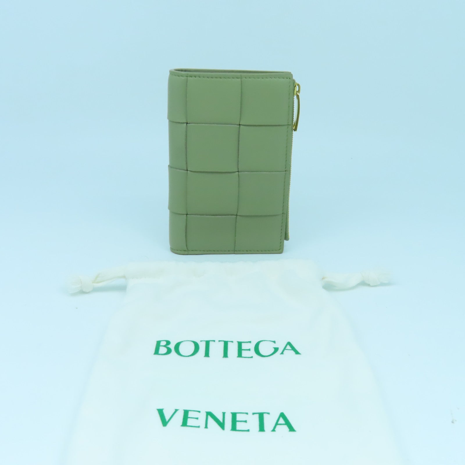 BOTTEGA VENETA 織紋羊皮皮革Medium Cassette Bi-Fold Zip Wallet金扣長錢包石灰綠色