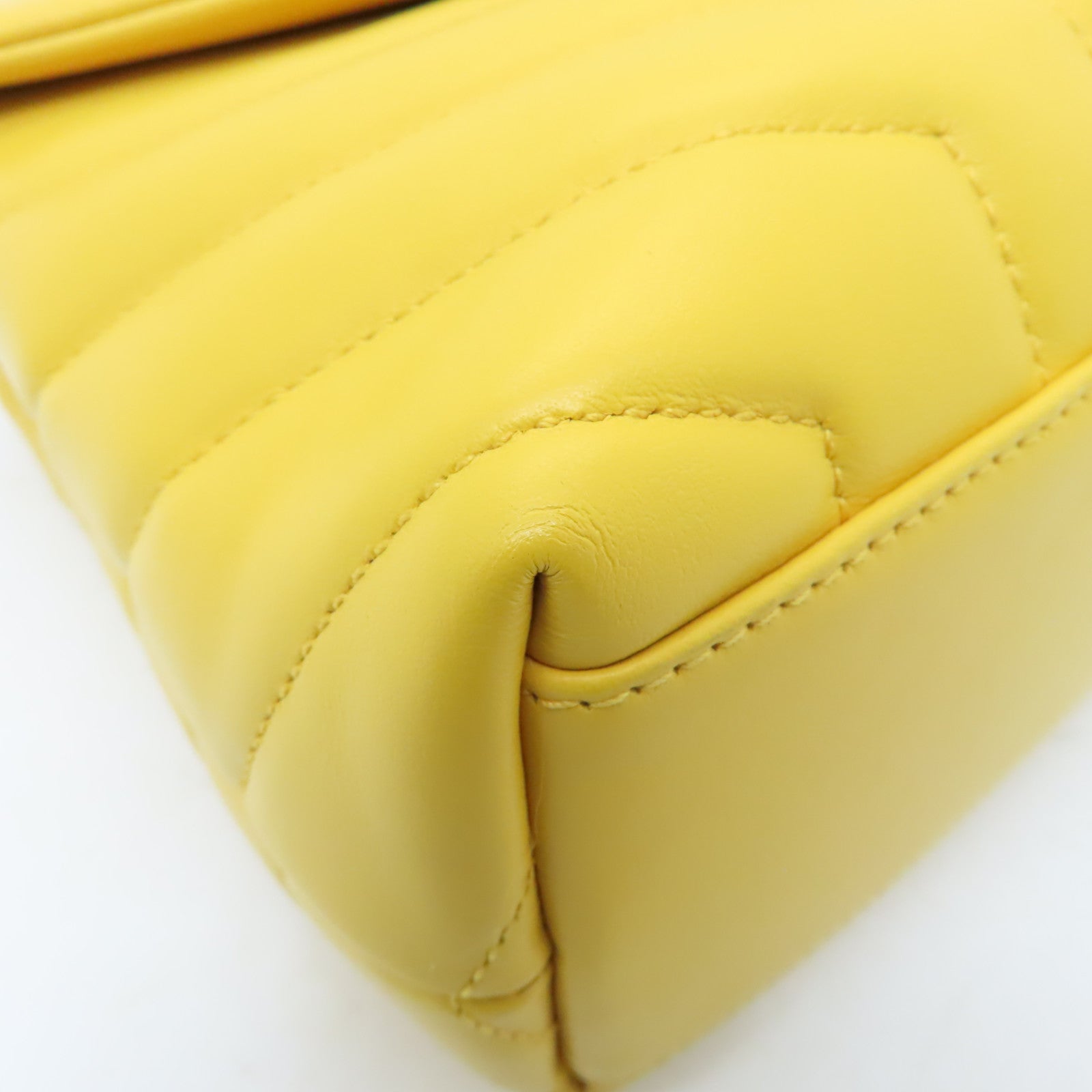 SAINT LAURENT 牛皮皮革Chain Shoulder Bag金扣鏈帶肩背袋黃色