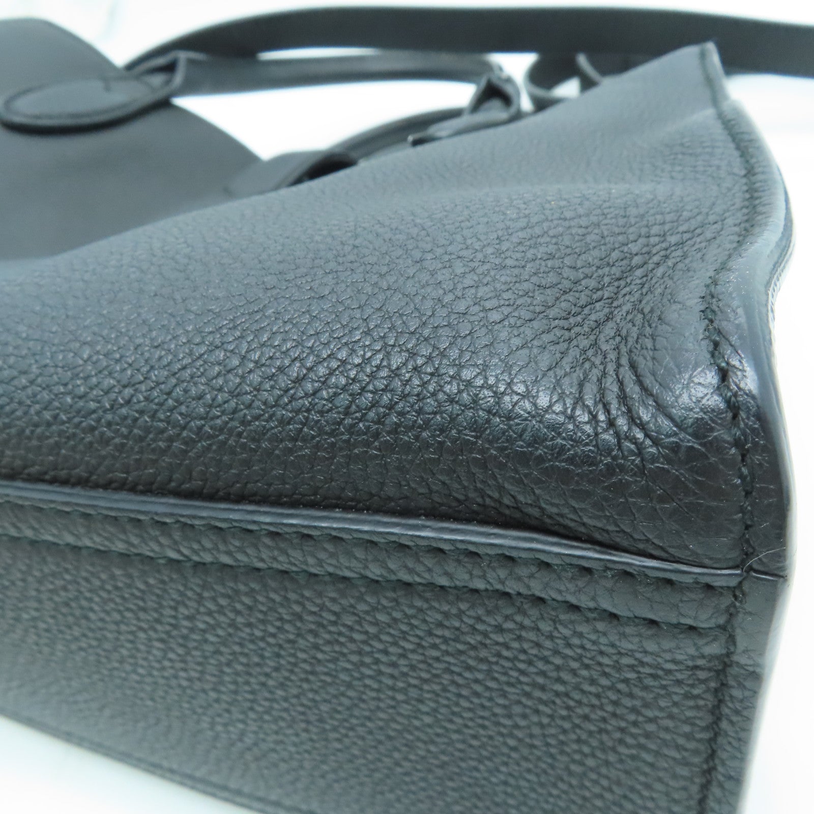 GUCCI cowhide leather 2 Way Shoulder silver buckle handle shoulder bag black