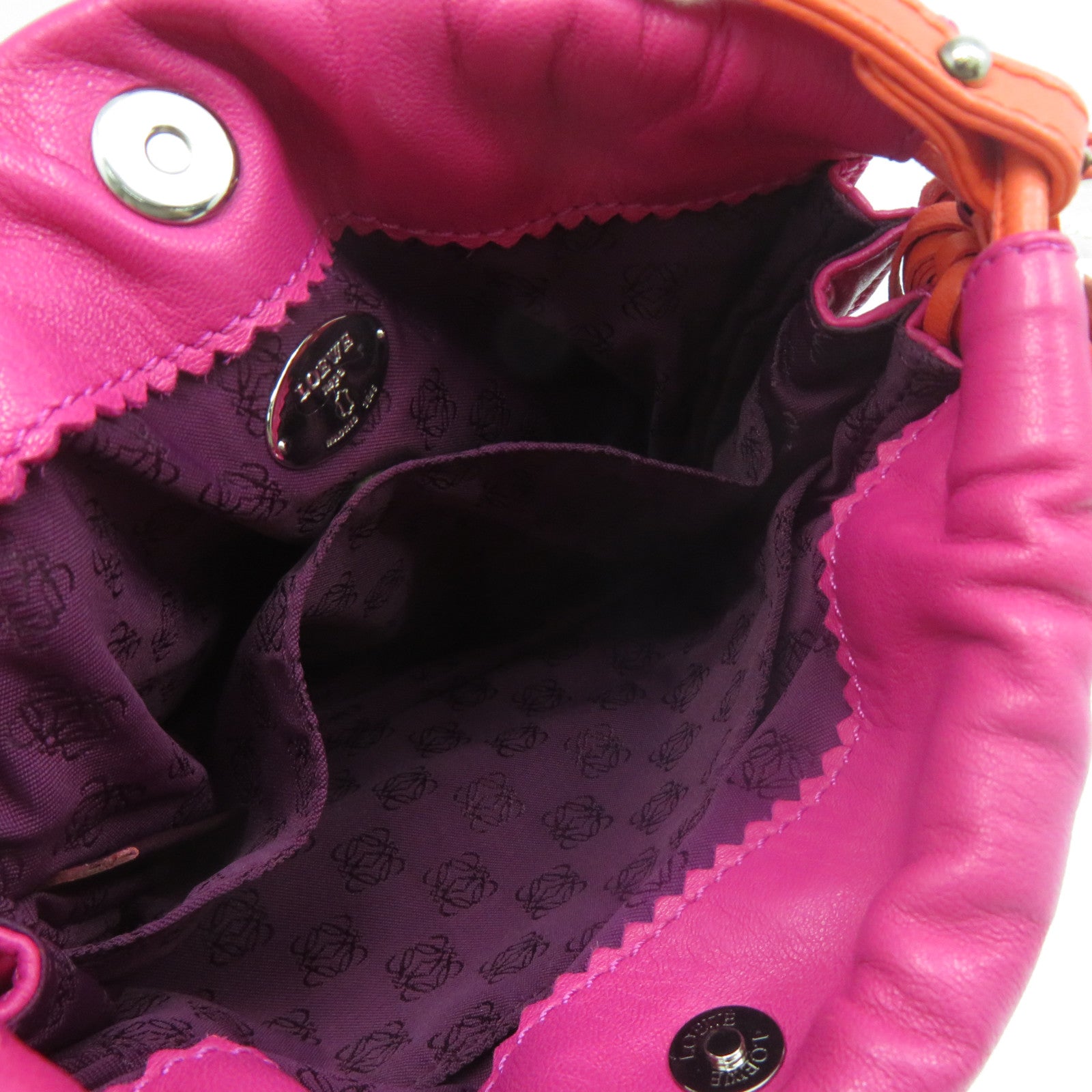 LOEWE 羊皮皮革Shoulder Bag銀扣肩背袋粉紅色/橙色