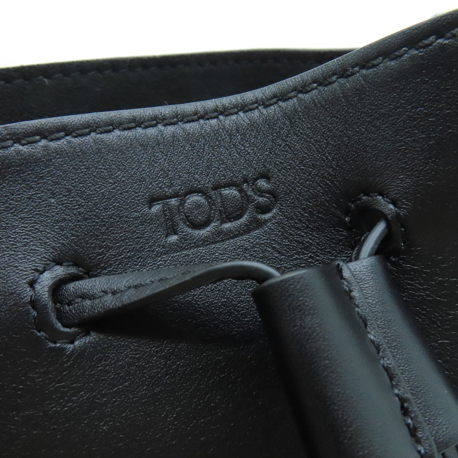 TOD'S cowhide leather Shoulder Bag silver buckle shoulder bag black