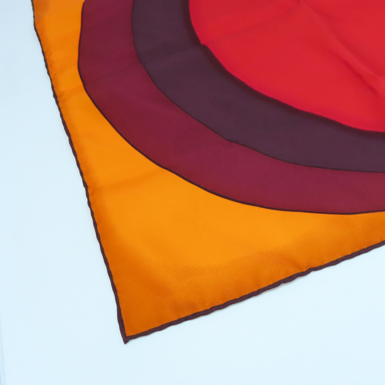 GUCCI 絲質Scarf 45x45絲巾紅色/橙色/啡色