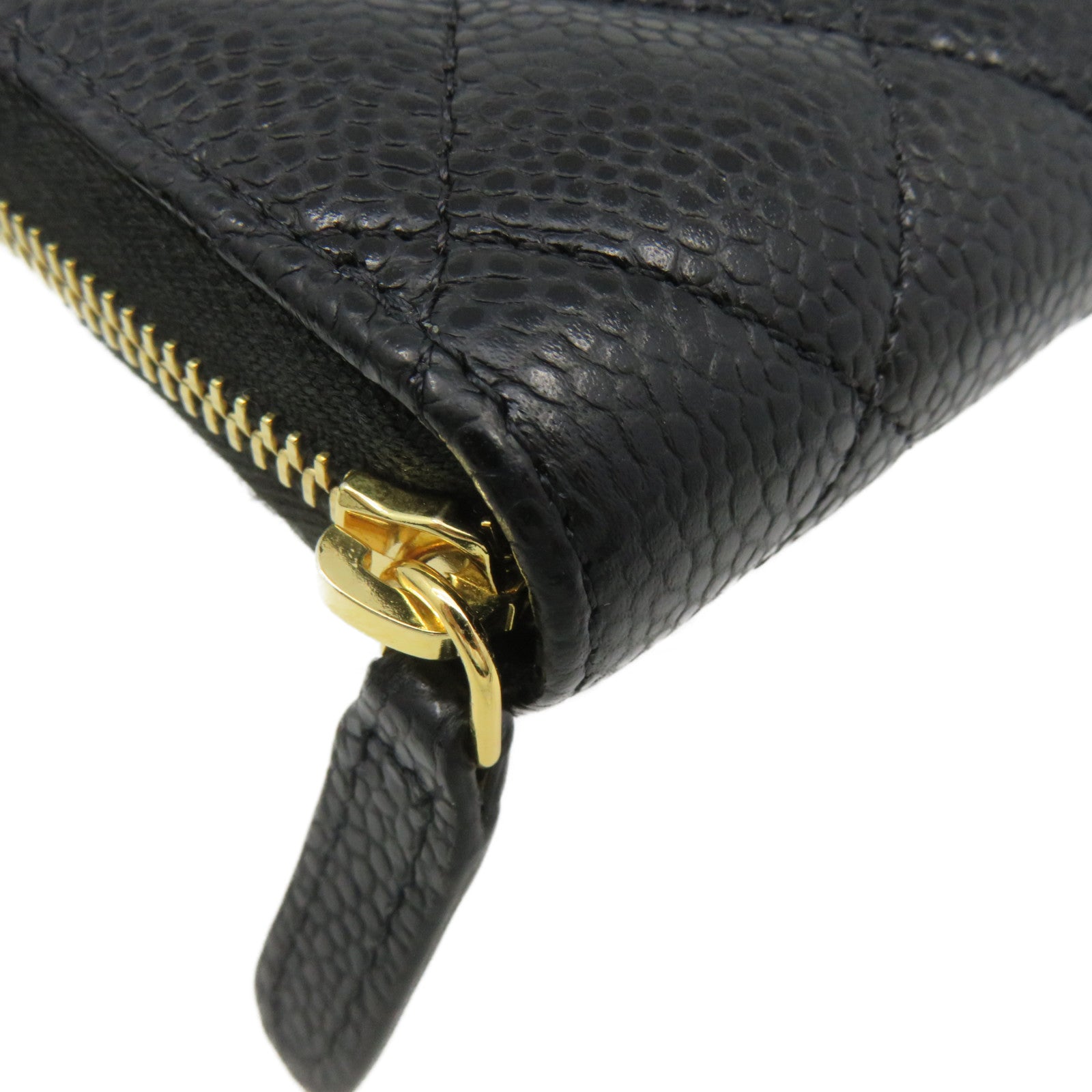 CHANEL Rhombus Caviar Leather Coin Case Gold Buckle Zipper Coin Purse Black