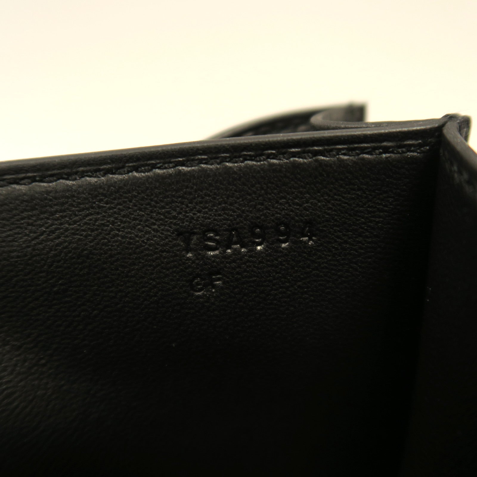 HERMES 鴕鳥皮革Constance Mini肩背袋黑色