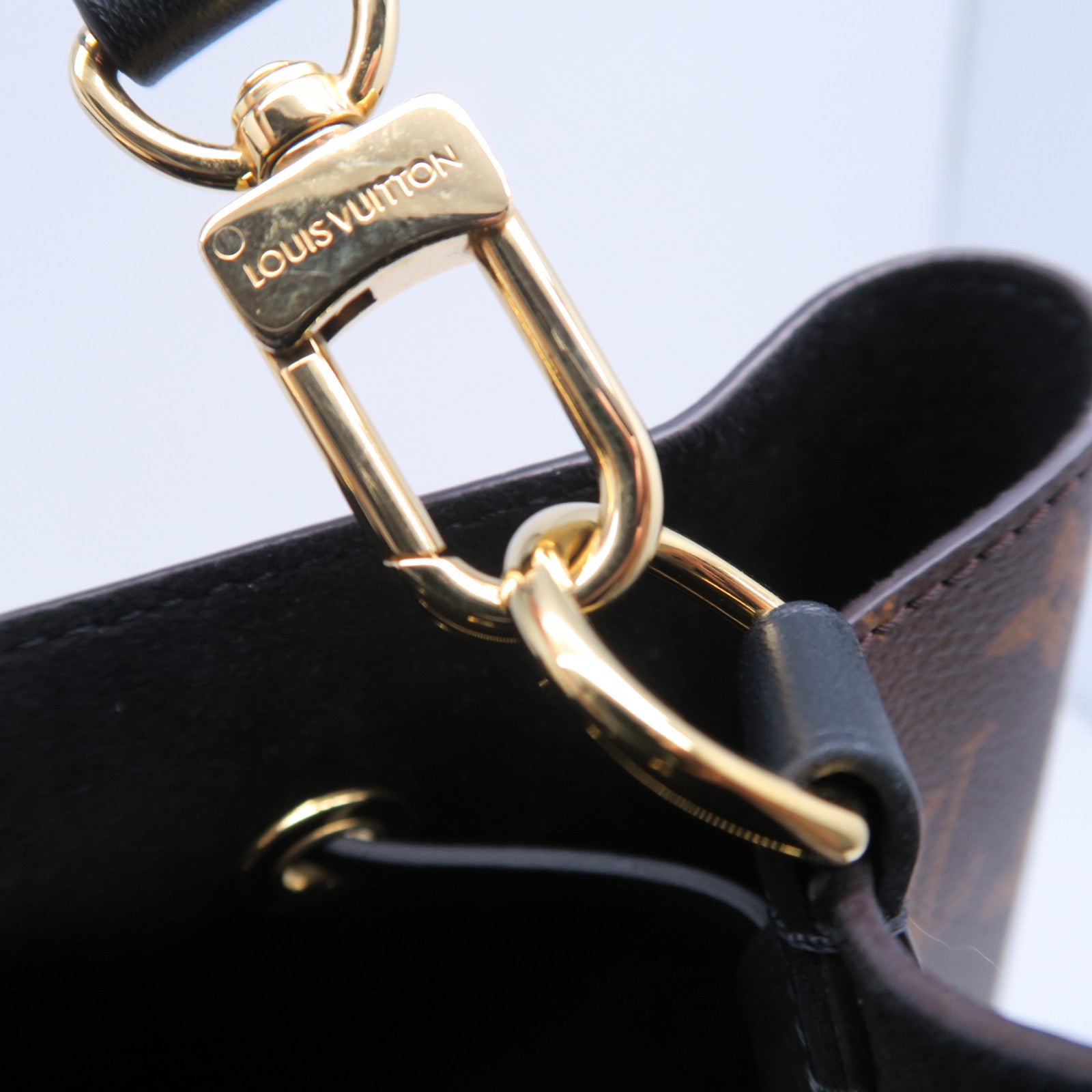 LOUIS VUITTON Monogram Neo Noe金扣肩背袋棕色