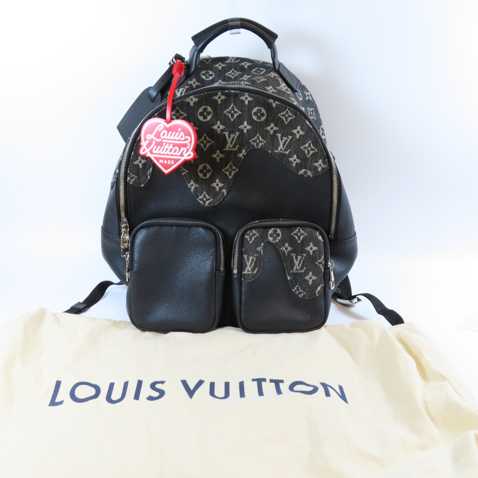 LOUIS VUITTON 牛仔布/牛皮皮革Multipocket Backpack銀扣背包黑色/灰色