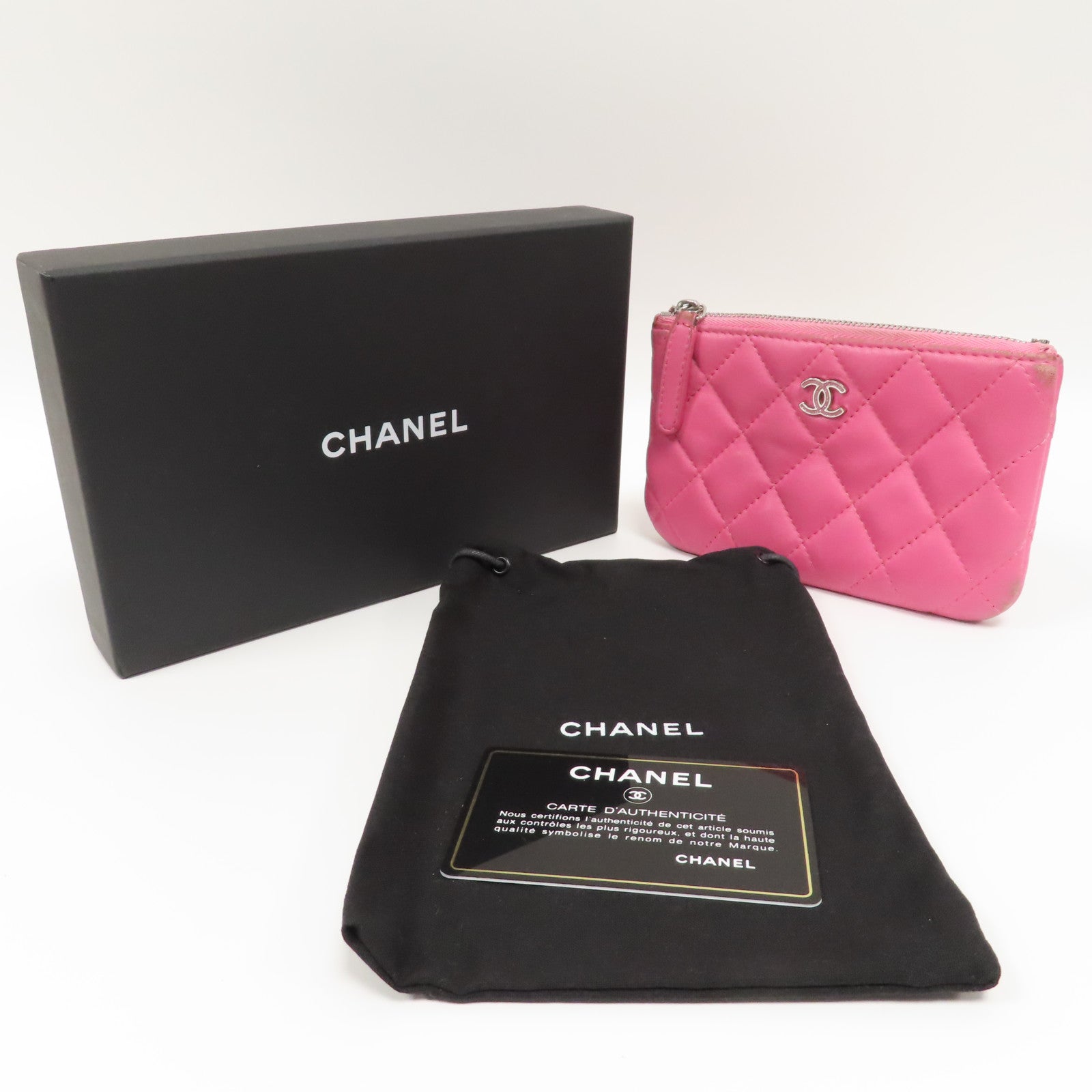 CHANEL 菱格皮革Pouch銀扣手拿包粉紅色