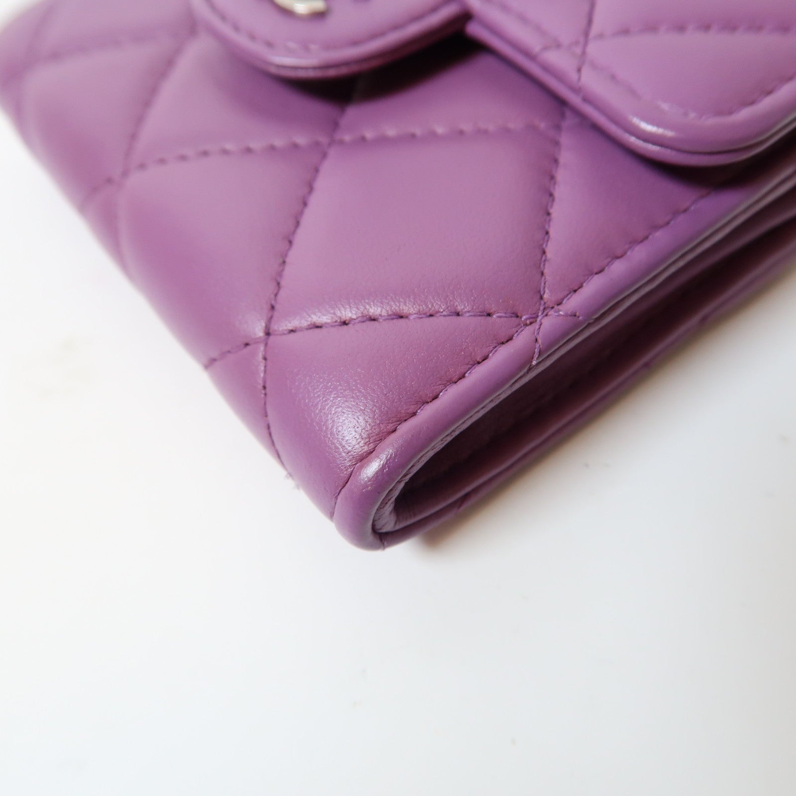 CHANEL 菱格牛皮皮革Chain Shoulder Bag銀扣鏈帶肩背袋紫色