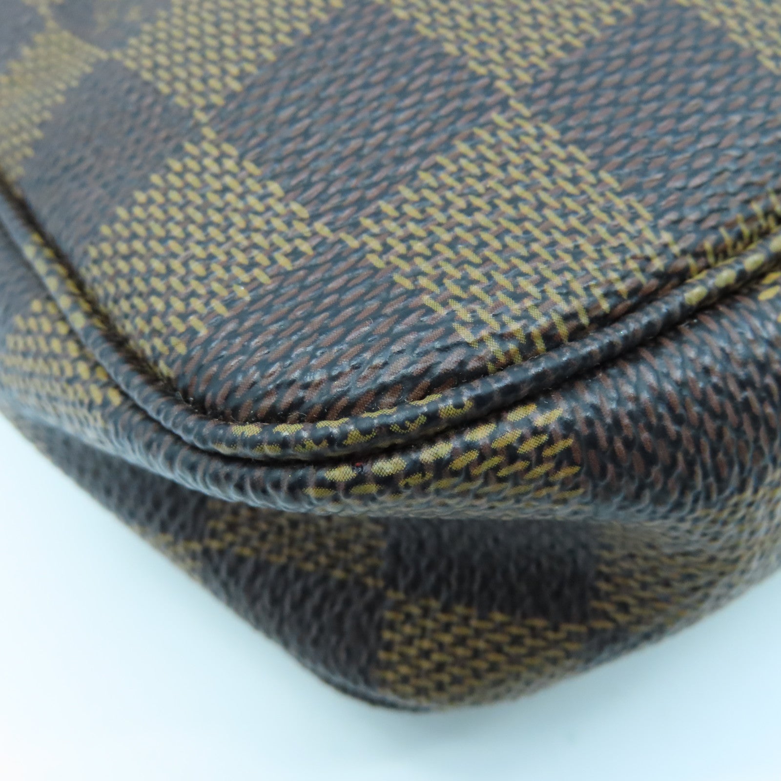 LOUIS VUITTON Damier Accessories Pouch金扣化妝袋啡色