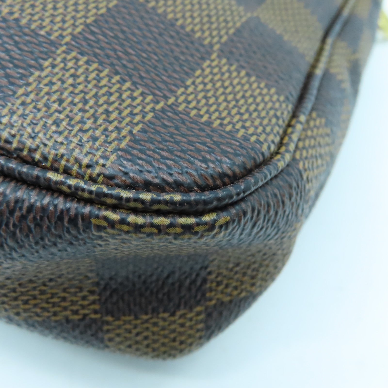LOUIS VUITTON Damier Accessories Pouch金扣化妝袋啡色