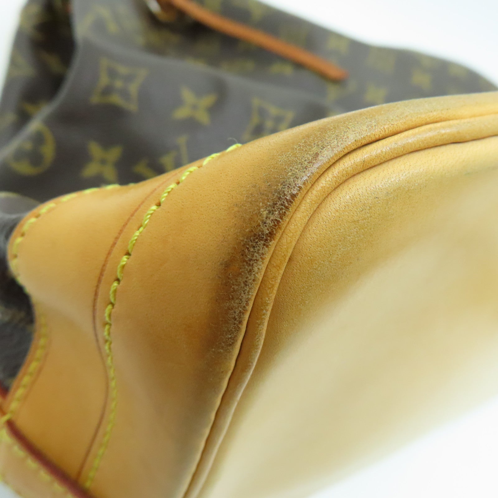 LOUIS VUITTON Monogram Noe金扣肩背袋啡色
