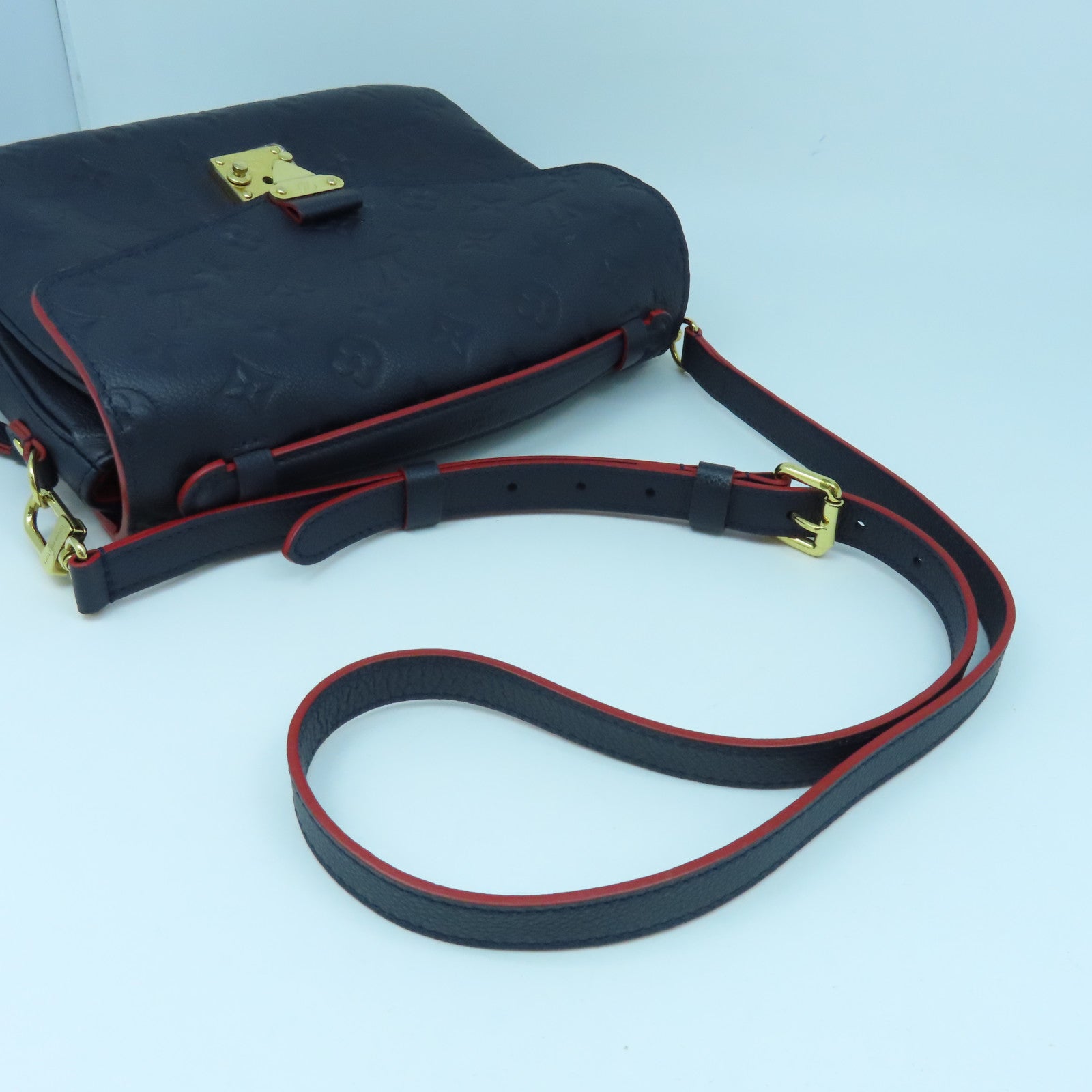 LOUIS VUITTON Mono-Empreinte Pochette Metis Gold Buckle Shoulder Bag Blue