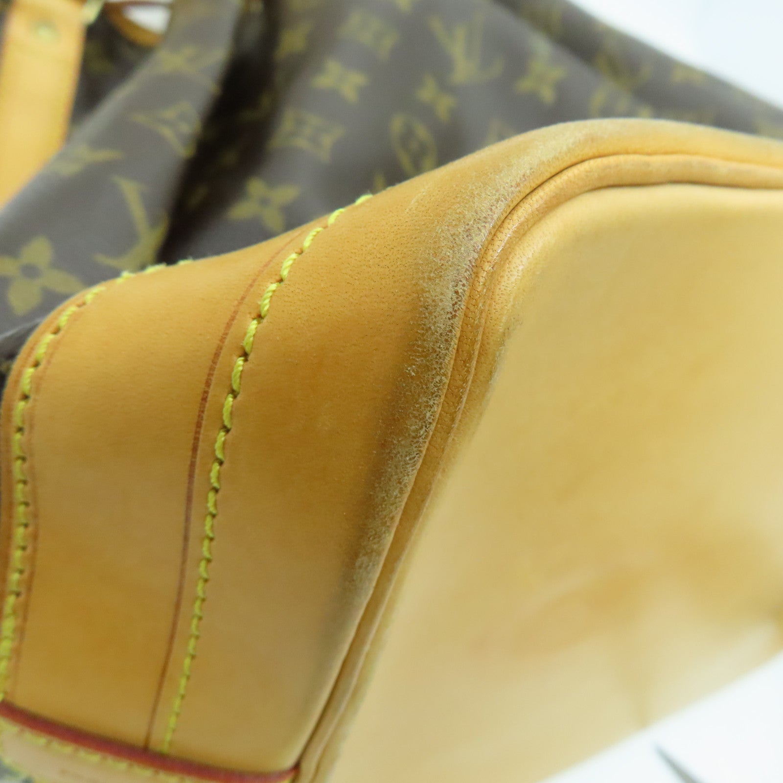 LOUIS VUITTON Monogram Noe金扣肩背袋啡色