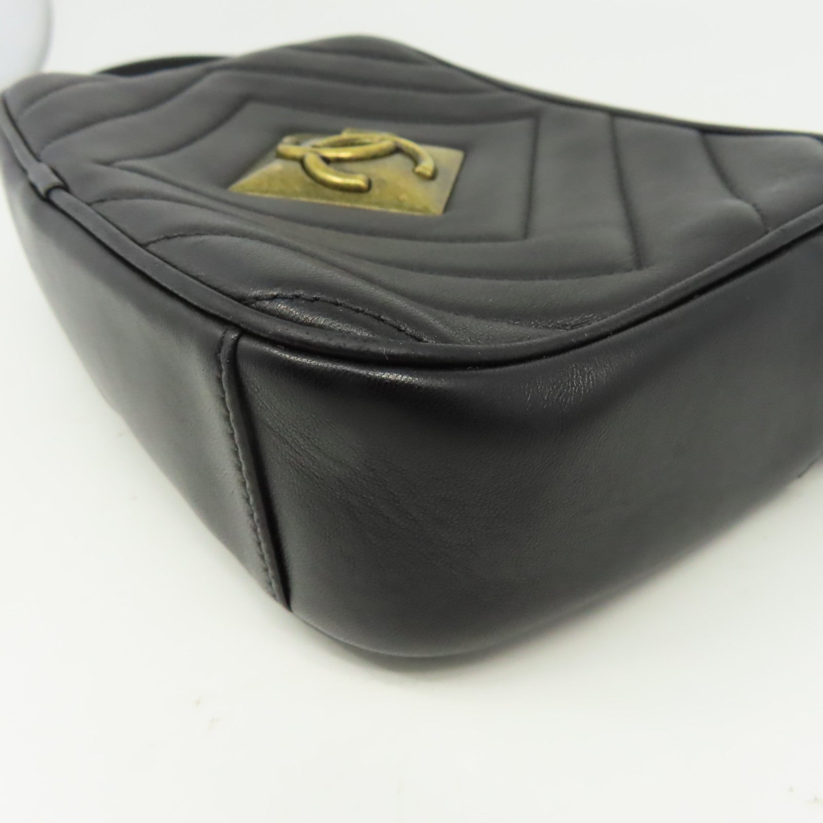 CHANEL 牛皮皮革Shoulder Bag金扣鏈帶肩背袋黑色